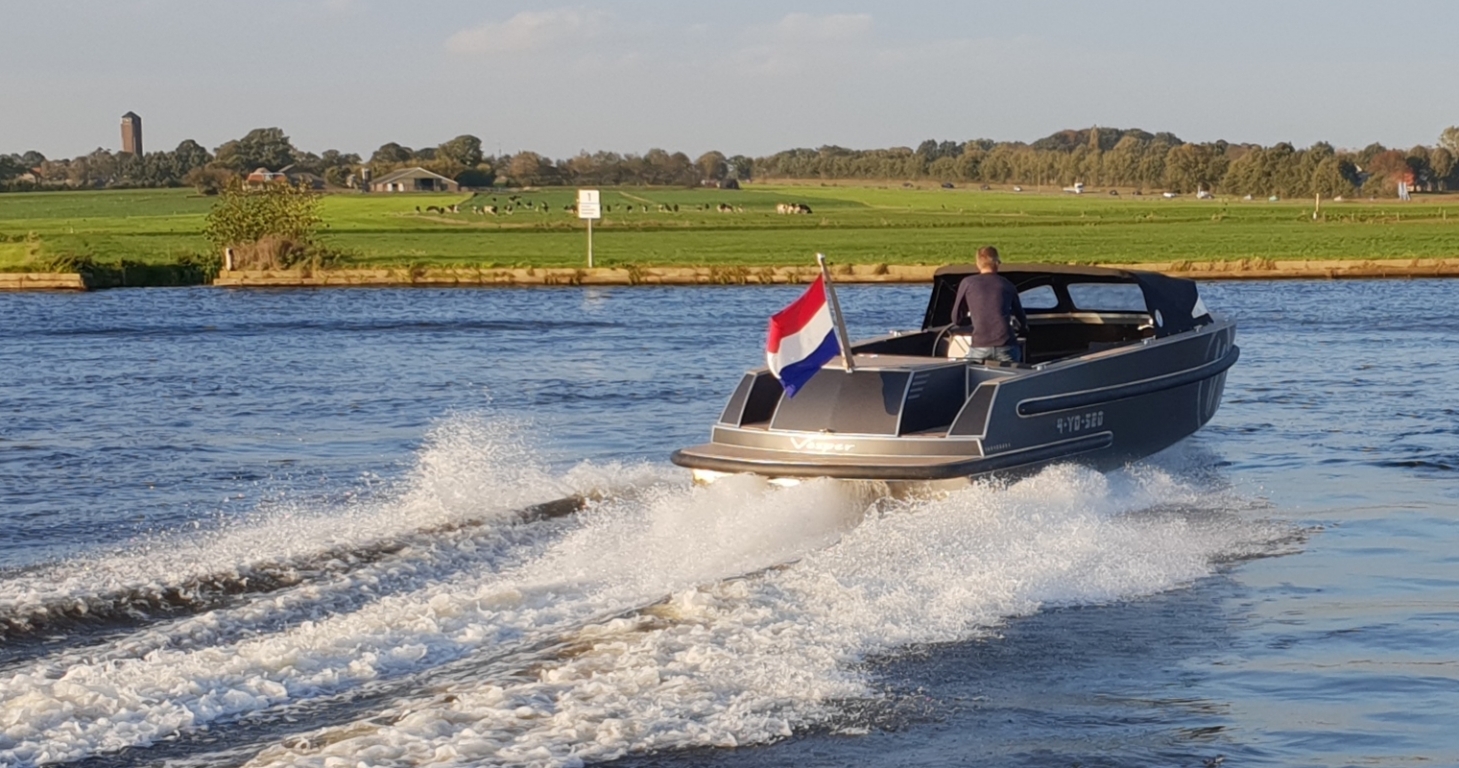 Van Vossen VanVossen Tender 888 (sport)