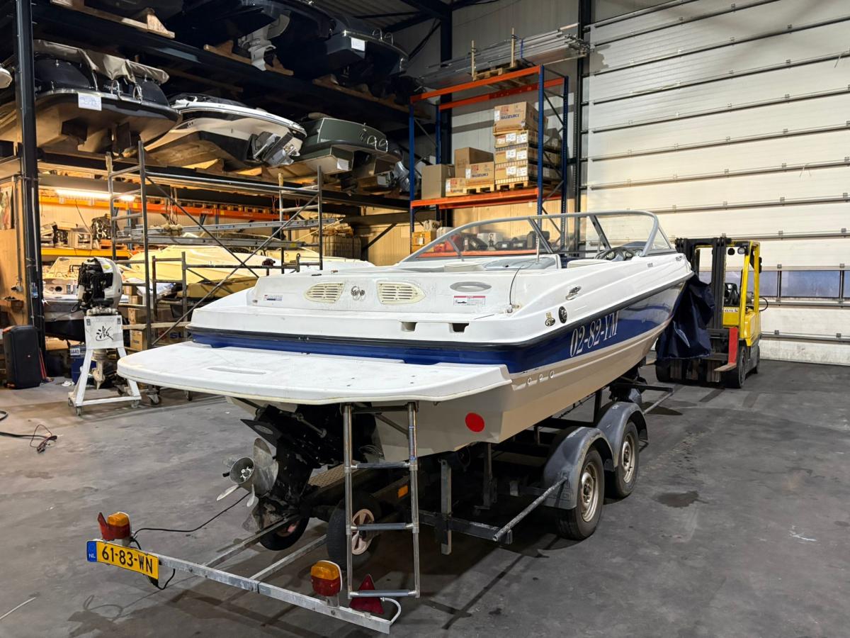 Bayliner 195 Bowrider Sport uitvoering