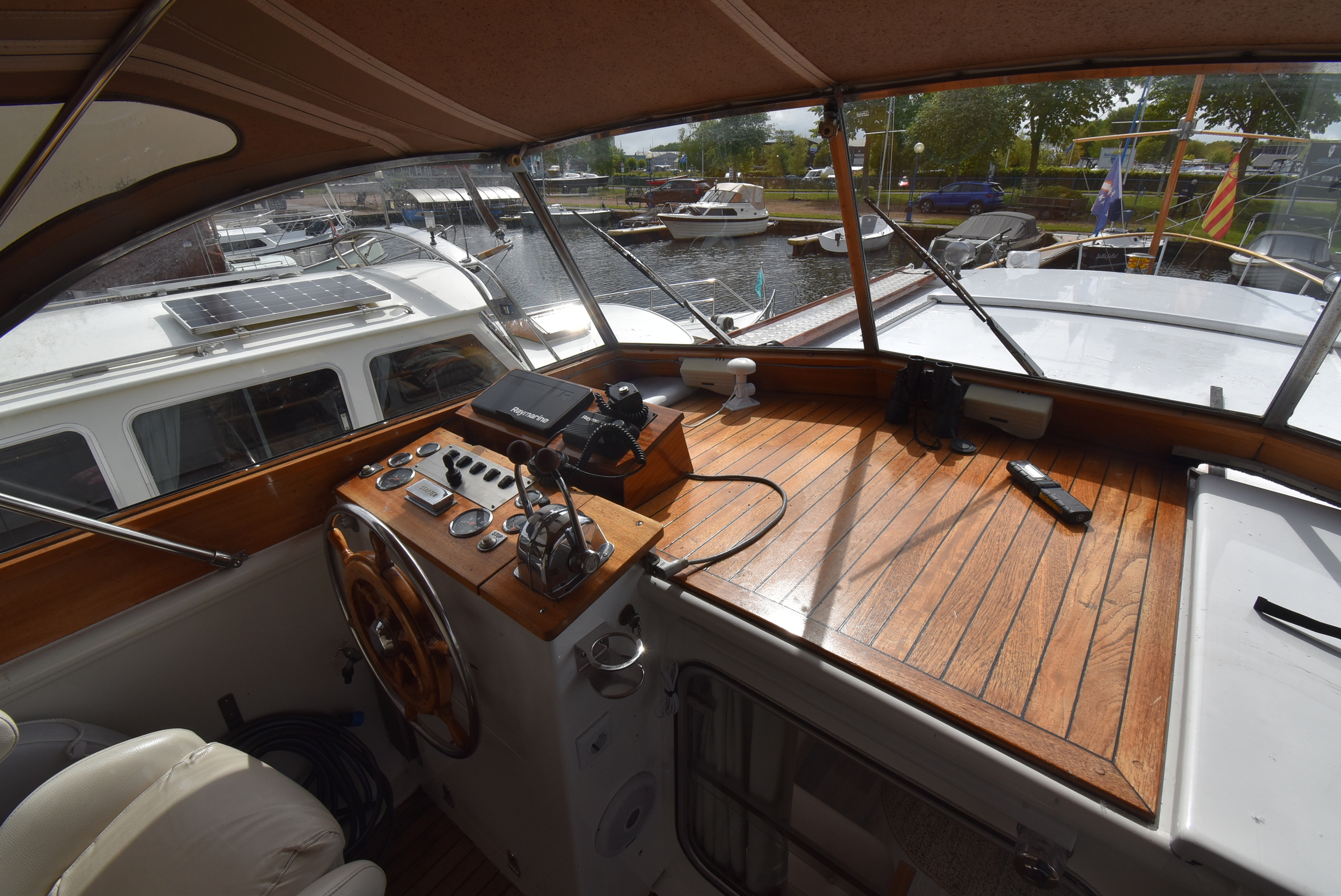 Super Van Craft 1350