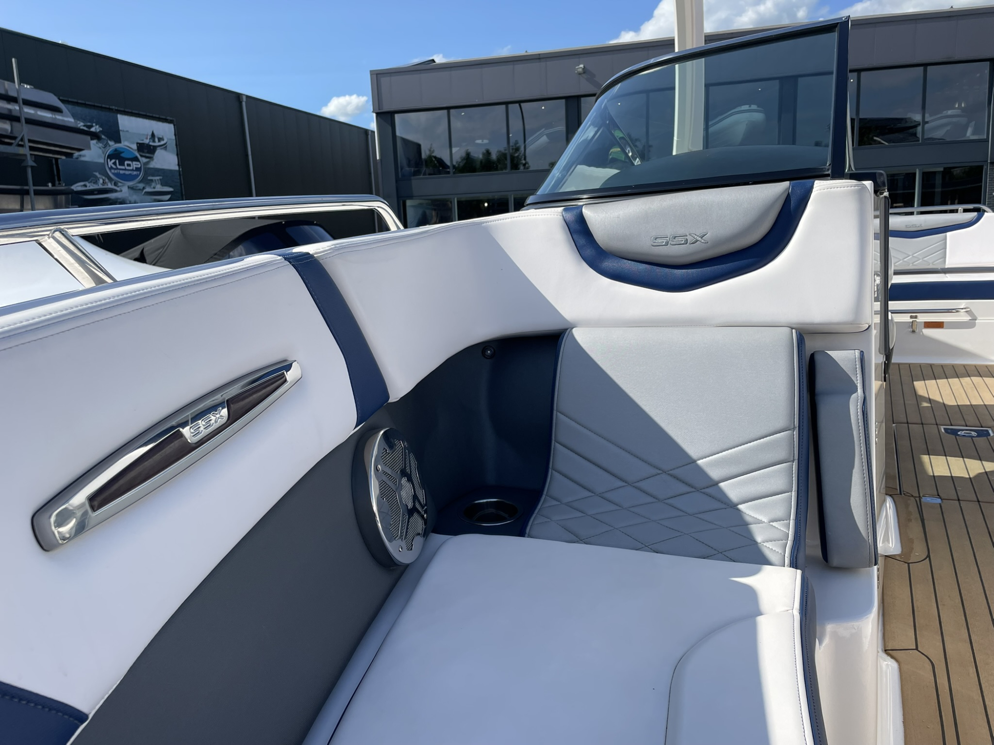 Chaparral 277 SSX met Volvo 380 pk