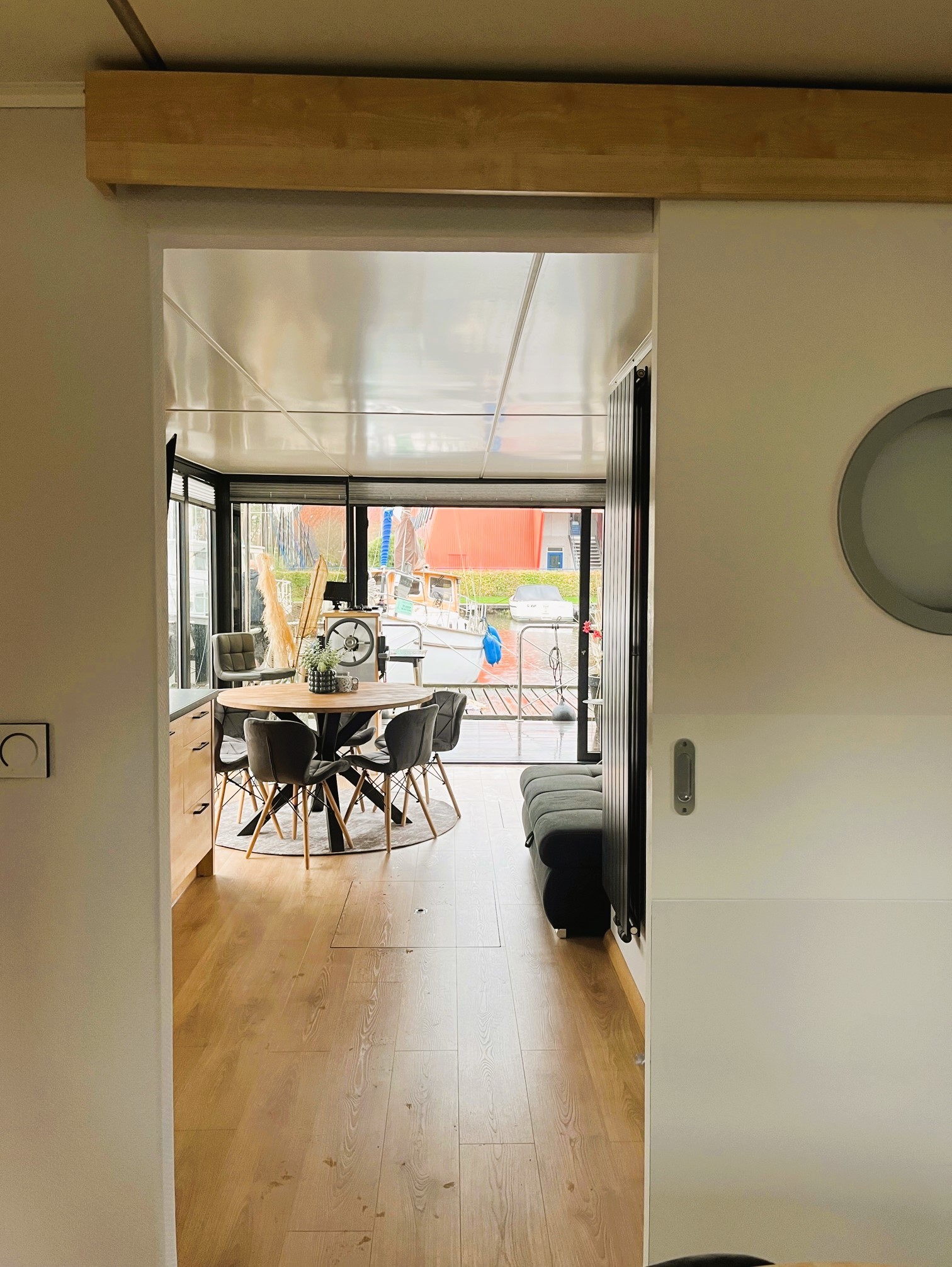 Campi 400 Houseboat (special 1 Sleepingroom))