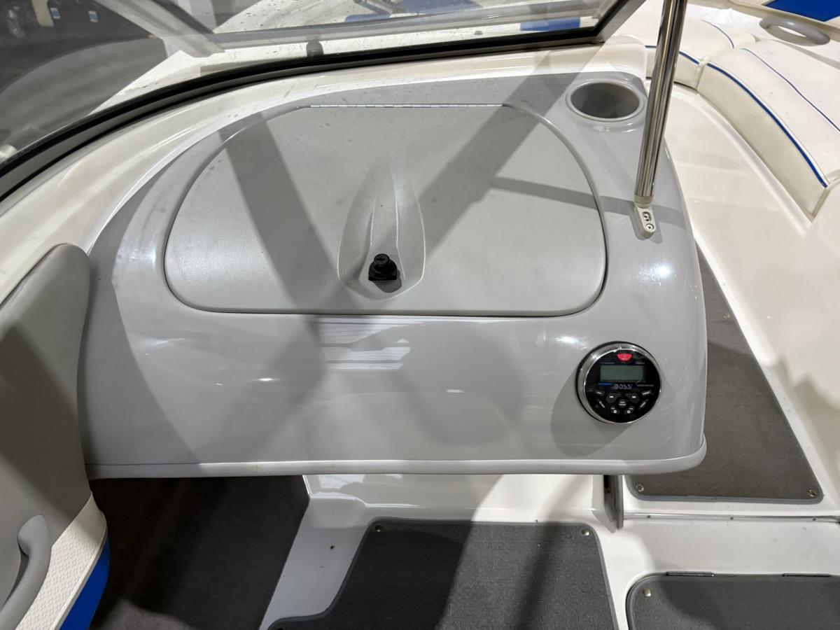 Bayliner 195 Bowrider Sport uitvoering