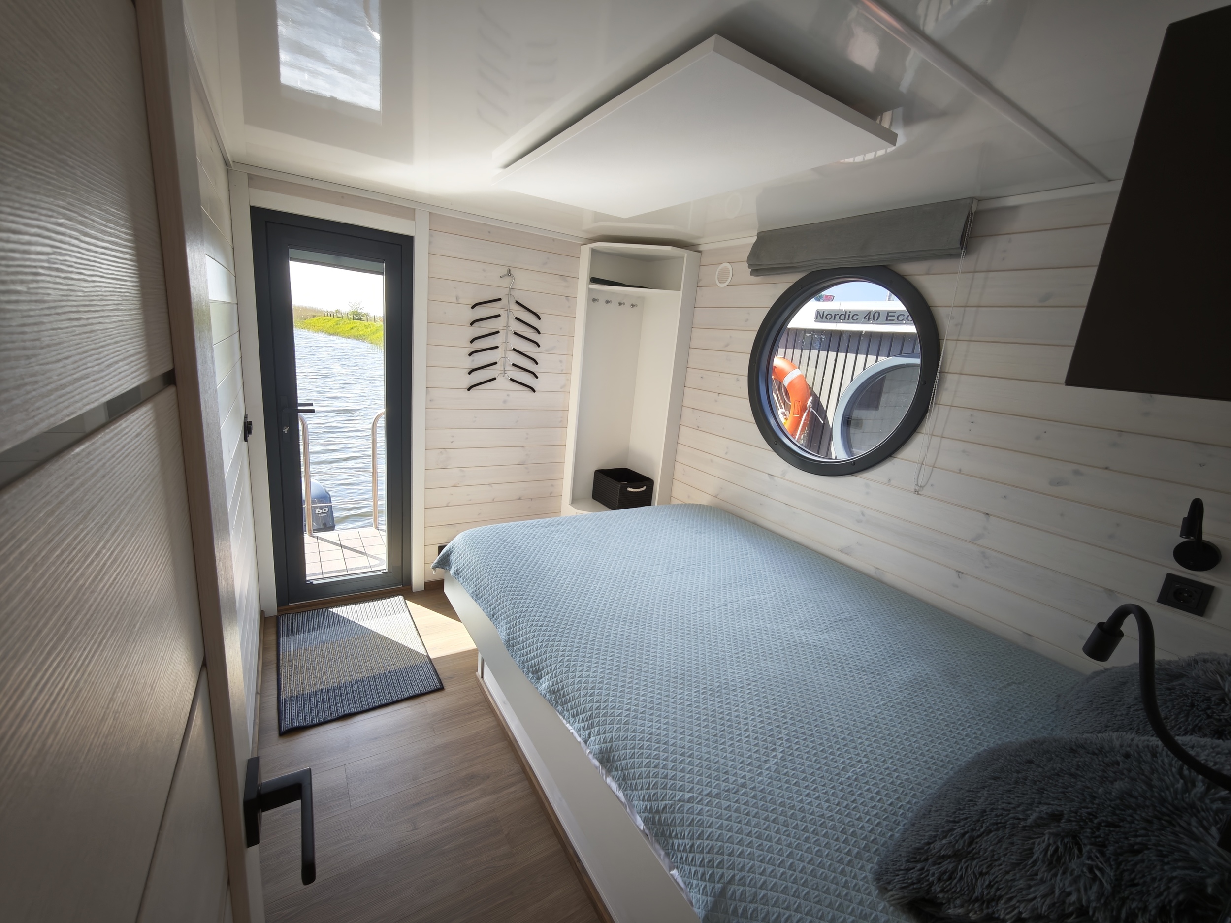 Nordic Season DEMO NS 40 Eco 36m2 Houseboat