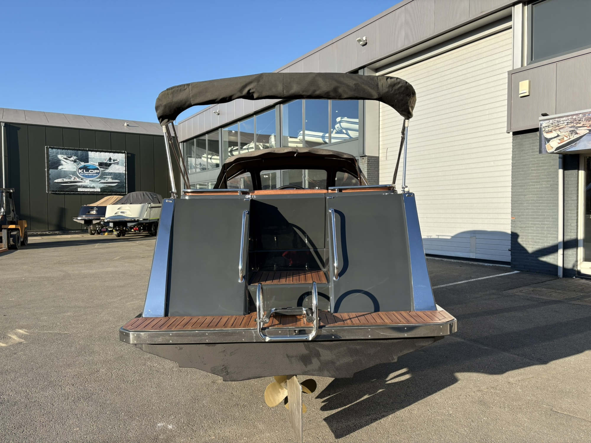 Maxima Boats 730I met Vetus 42 pk dieselmotor van bouwjaar 2021 op voorraad!