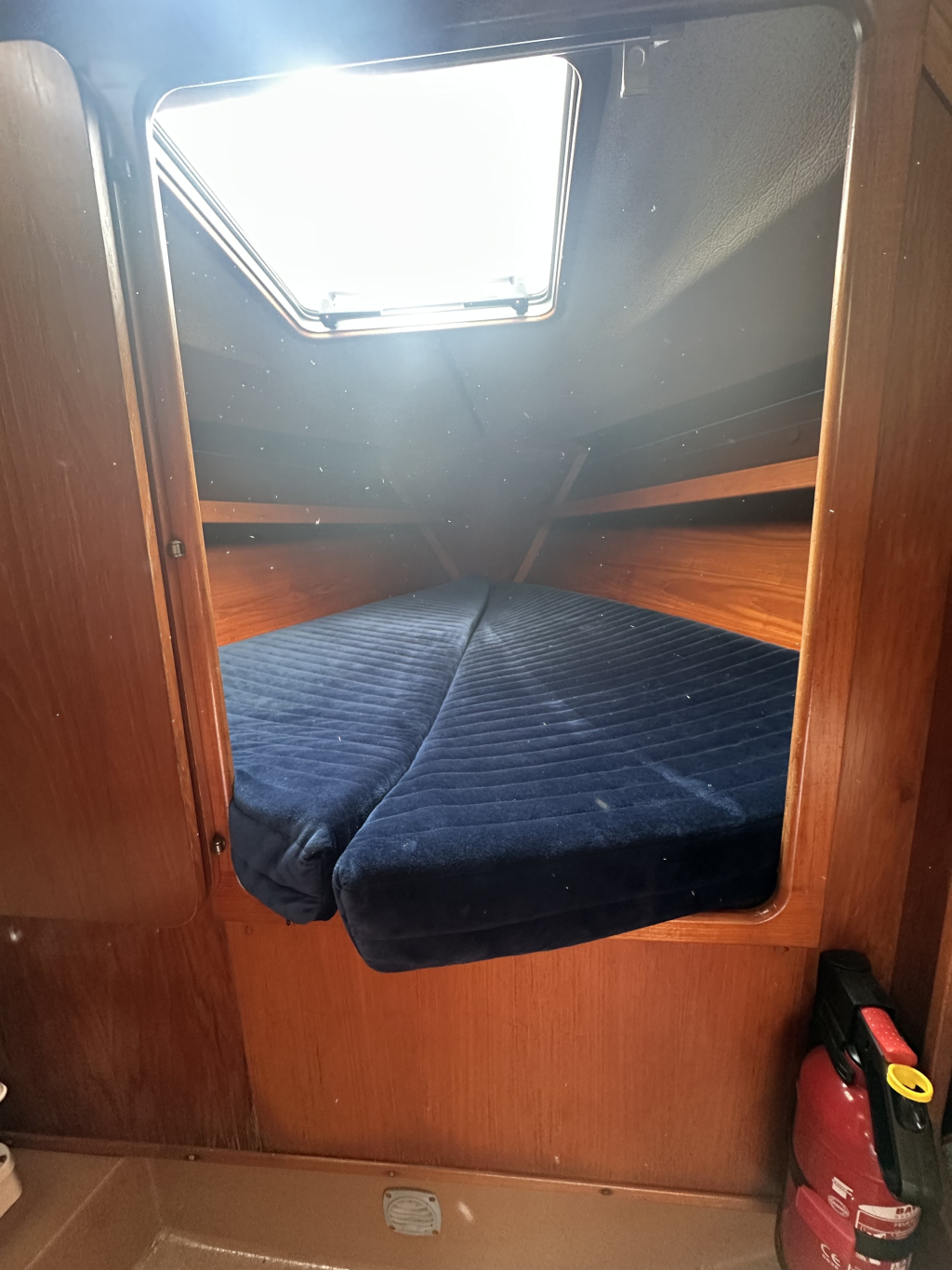 Arcona 32