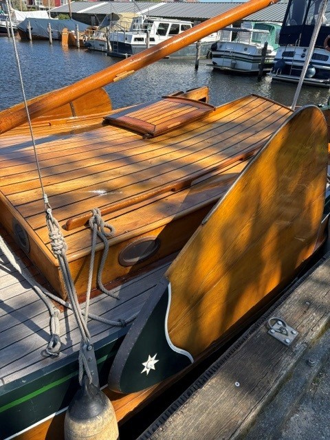 Van Der Meulen Kajuitzeilschouw 800