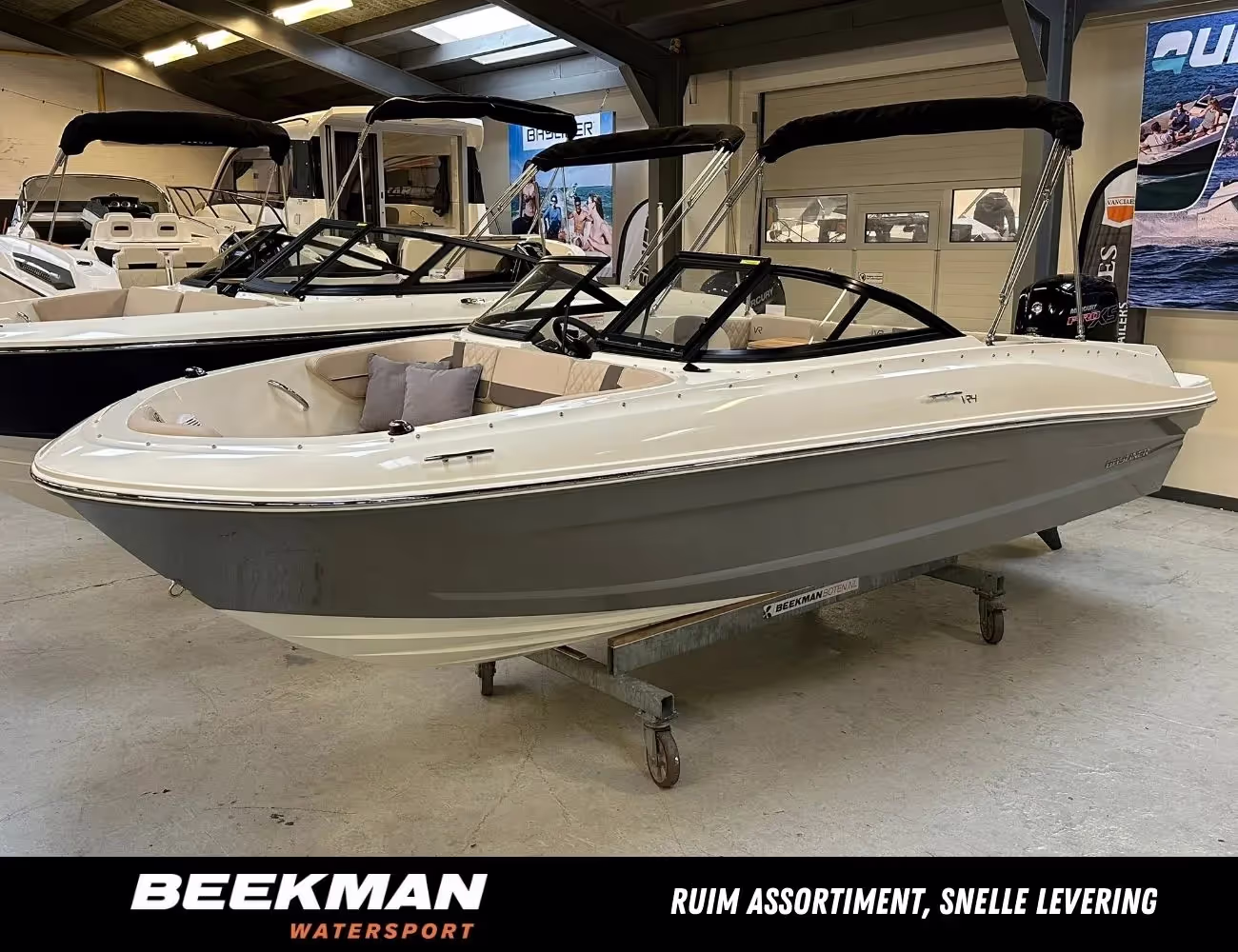 Bayliner VR4 Bowrider