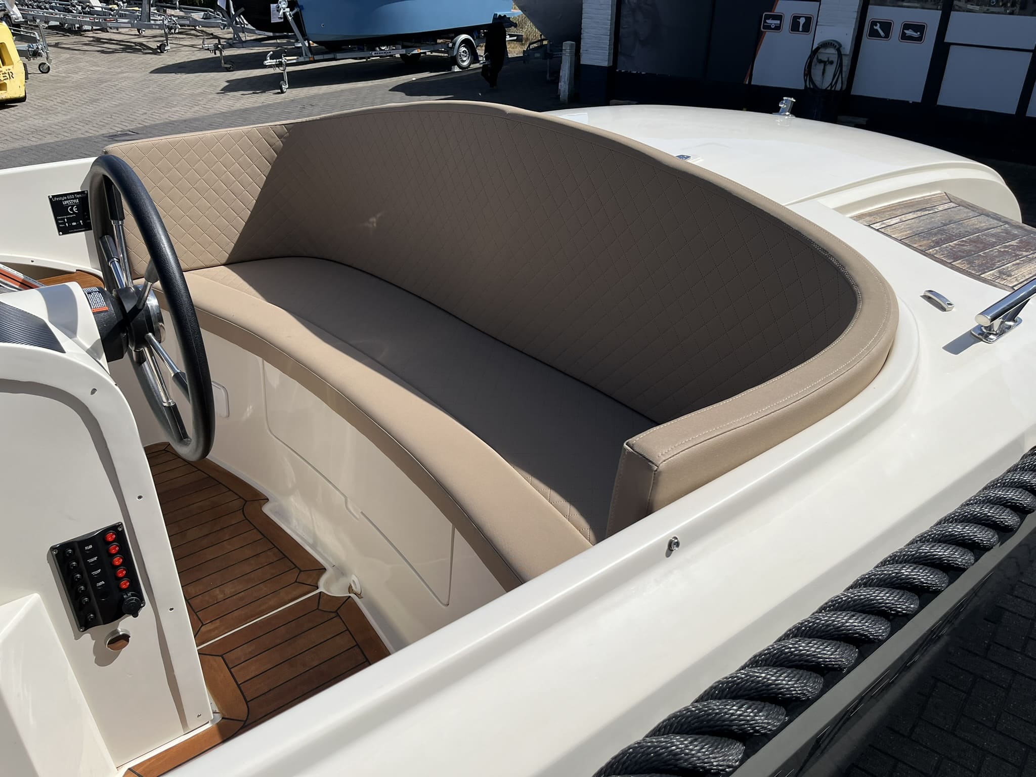 Lifestyle 650 Tender