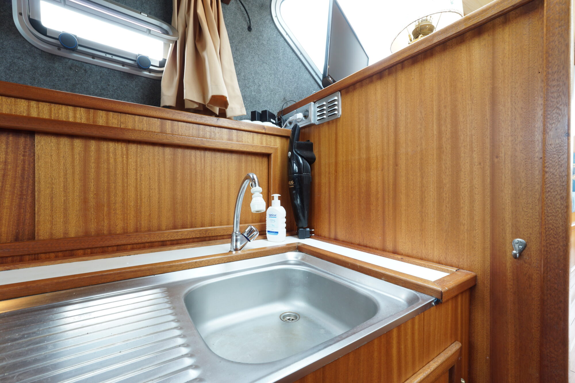 Bege Kruiser 9.00 OK