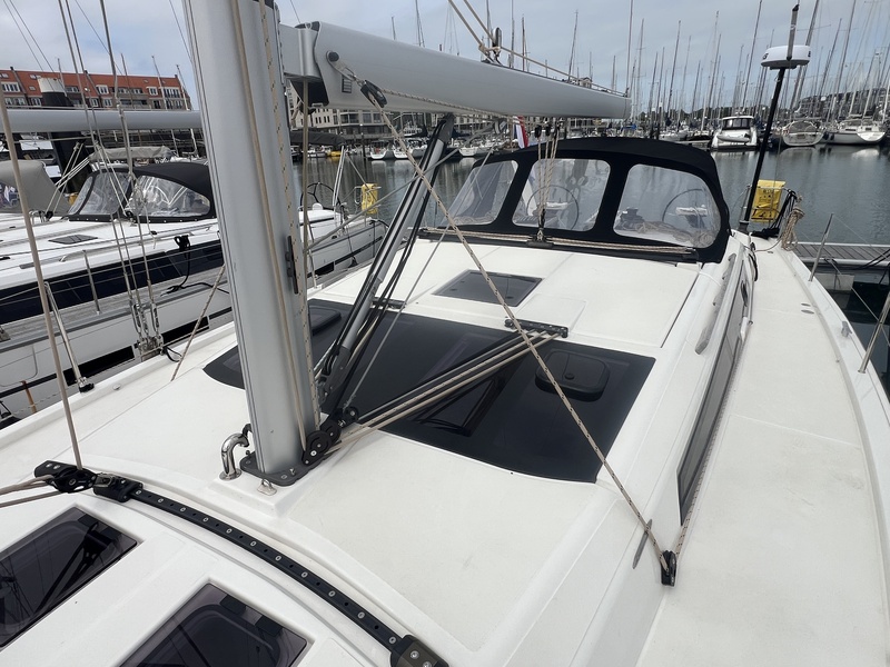 Dufour 430 GL