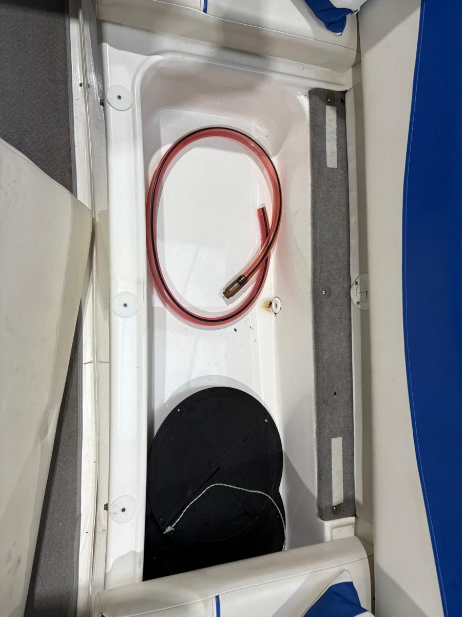 Bayliner 195 Bowrider Sport uitvoering