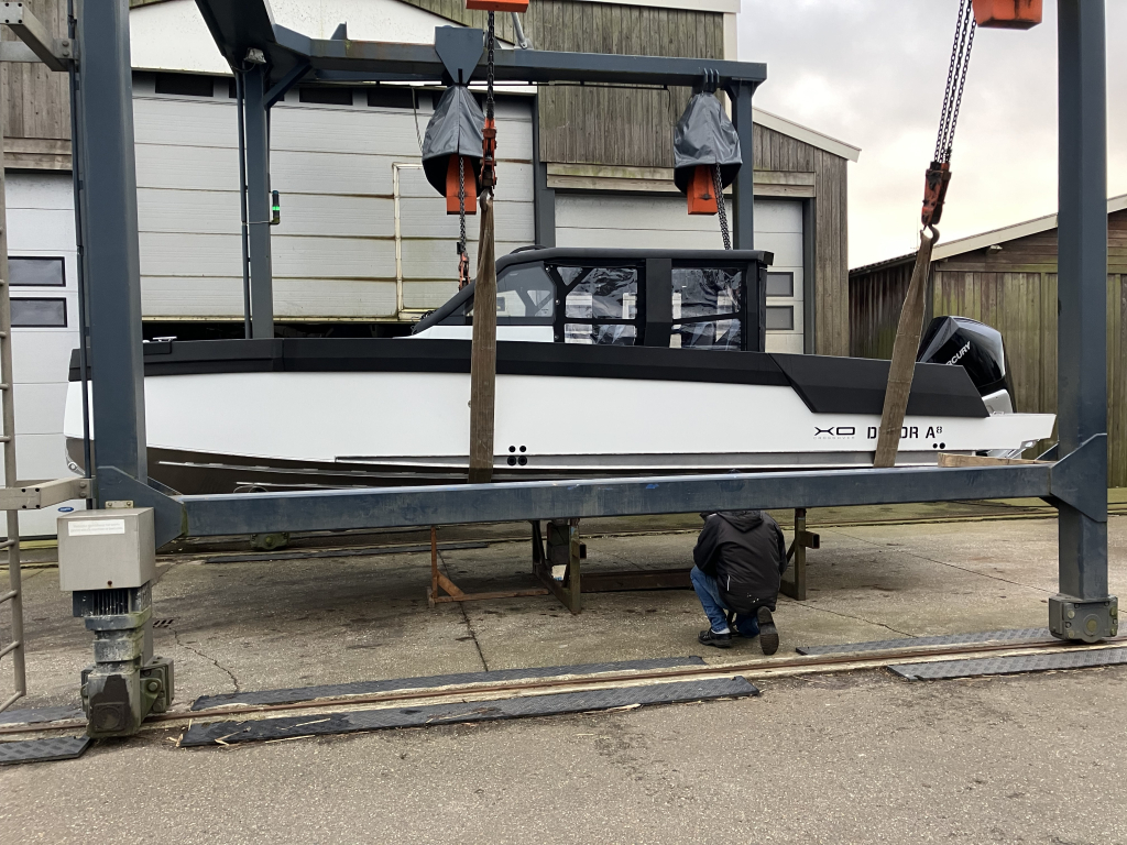 XO Boats DFNDR A8 DEMO 2025