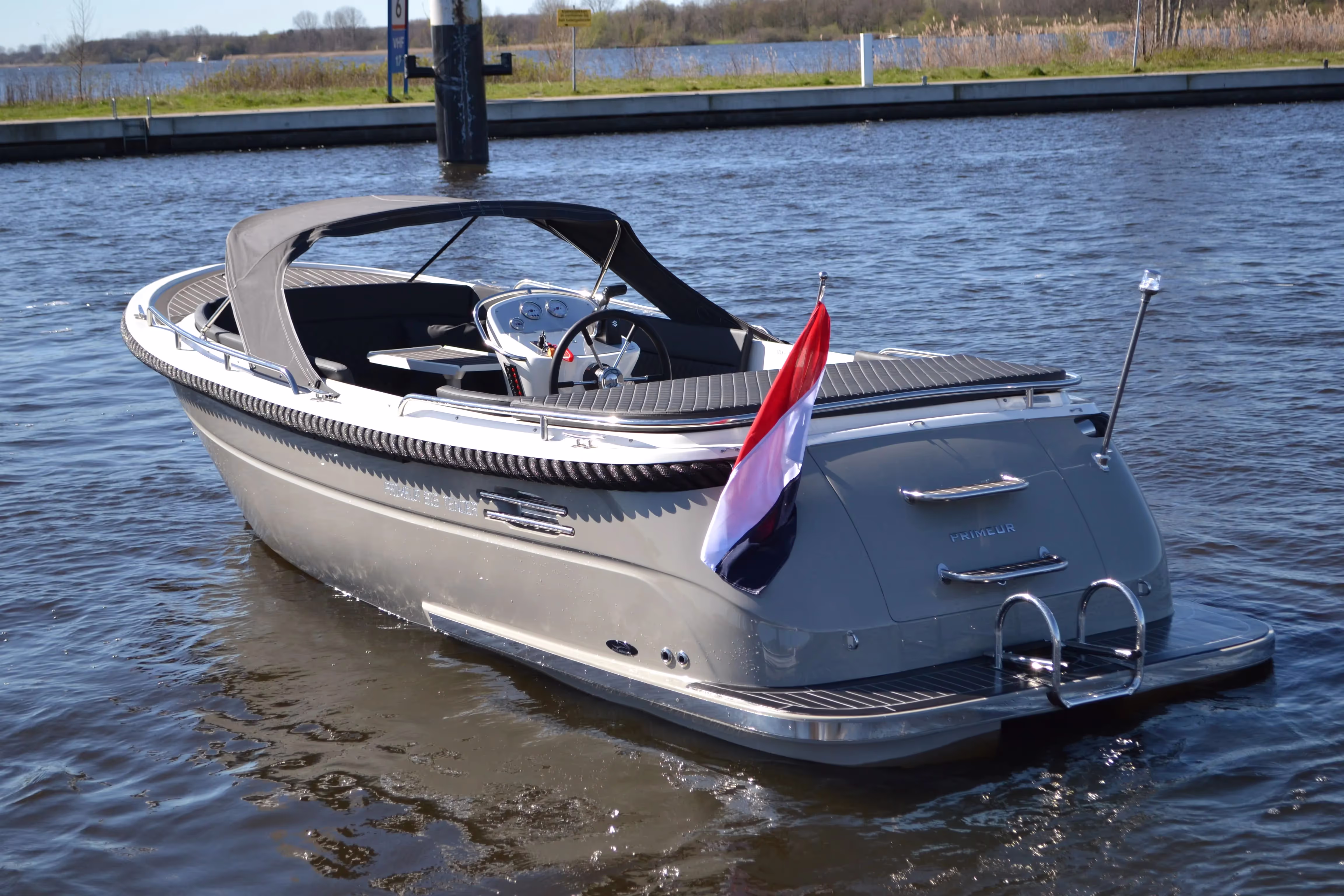 Primeur 615 Tender