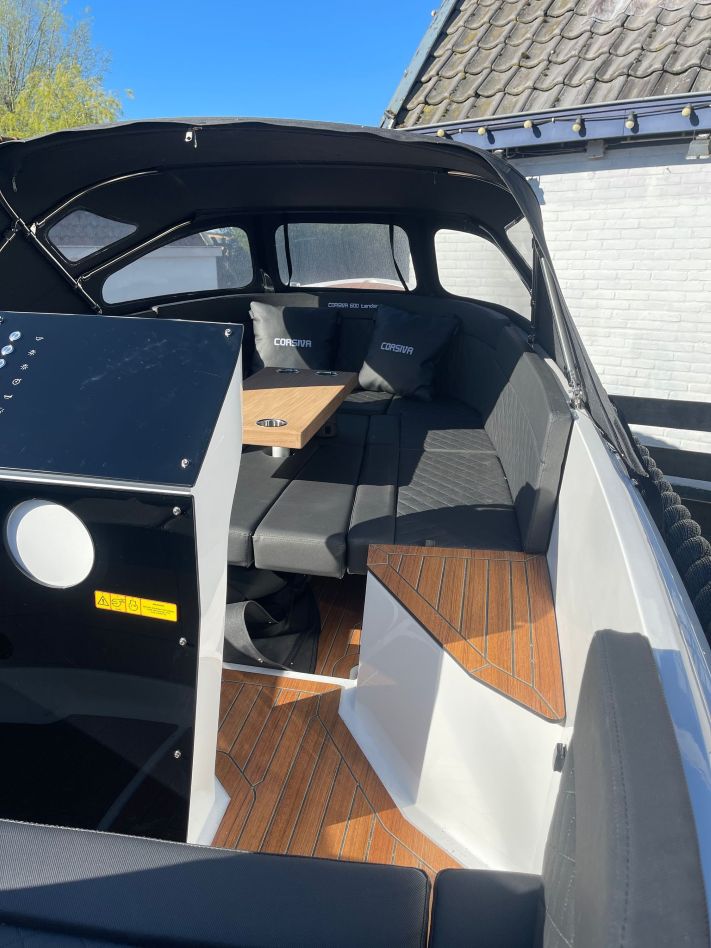 Corsiva 600 tender DEMO Loosdrecht 