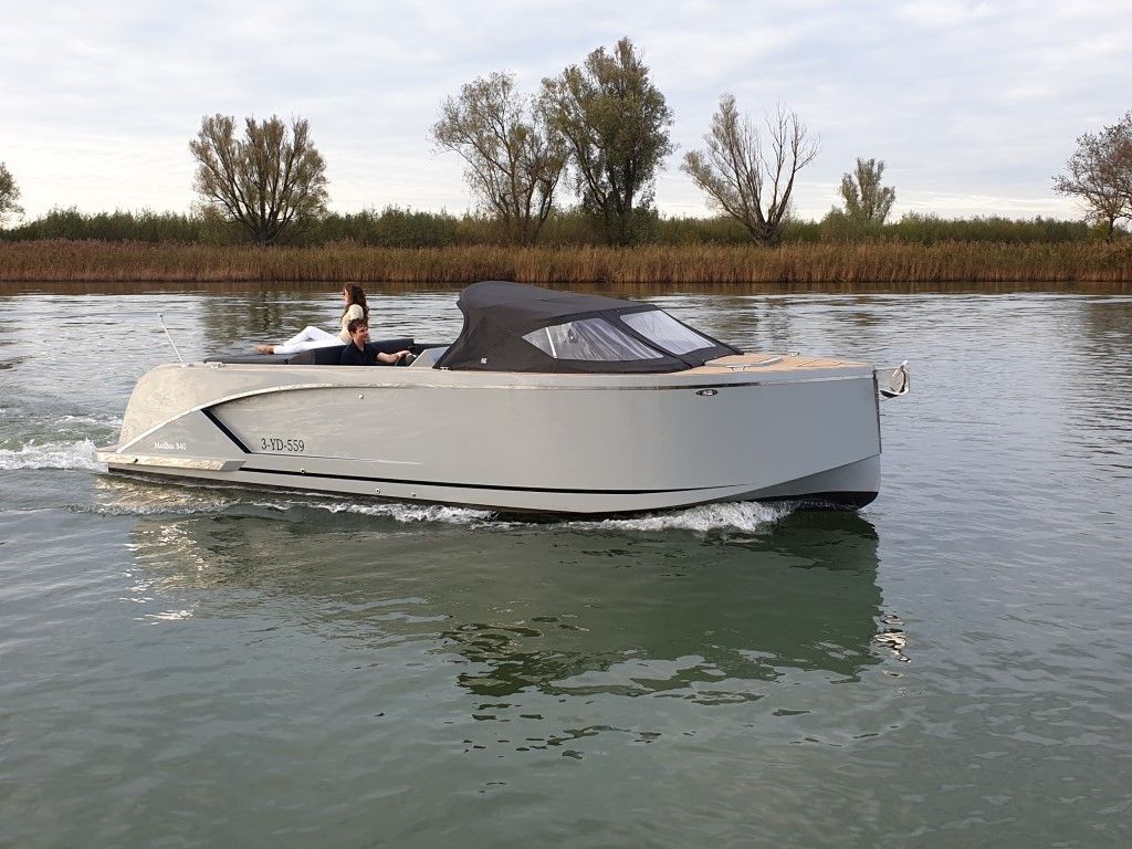 Maxima 840