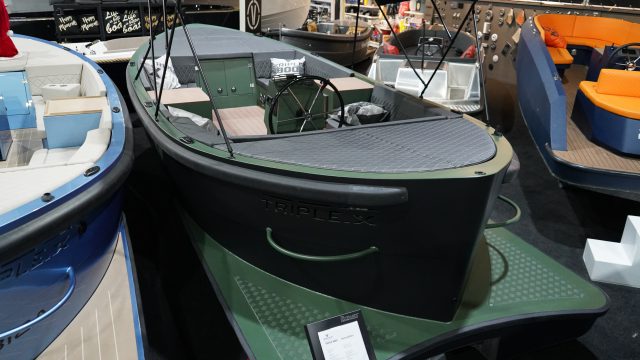 Triple X800 vaarklaar & ZONDAG GEOPEND