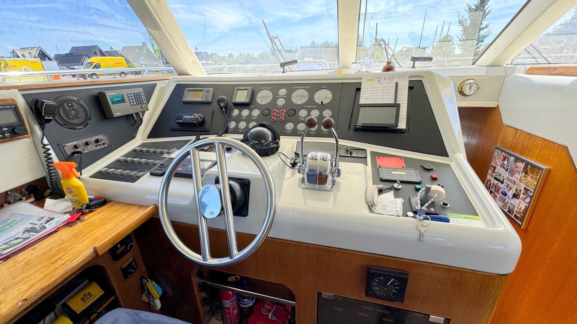 Whitewater Wolfe 46 Flybridge