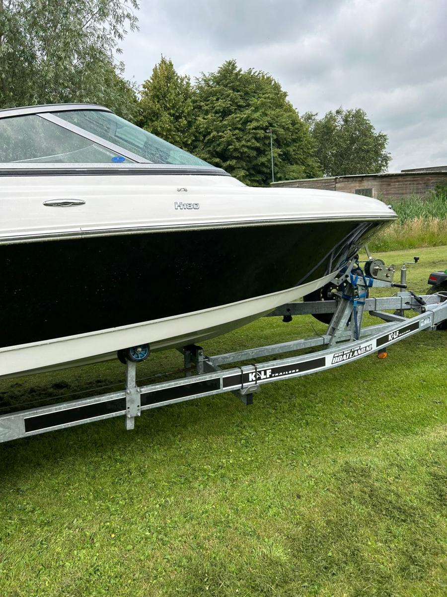 Four Winns H180 outboard