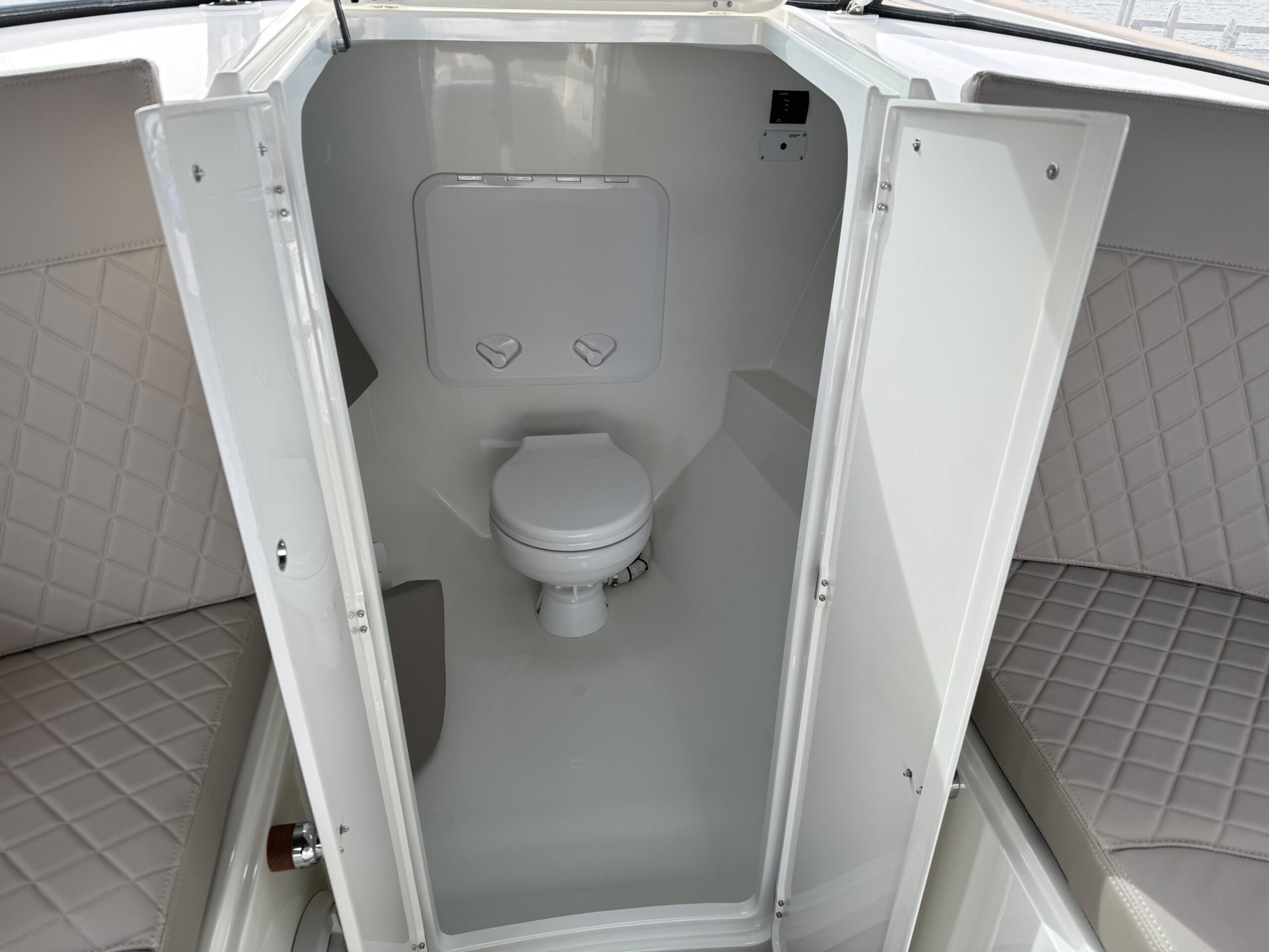 Antaris Seventy5 (op voorraad) snel varend  *Aanbieding demonstratiemodel*