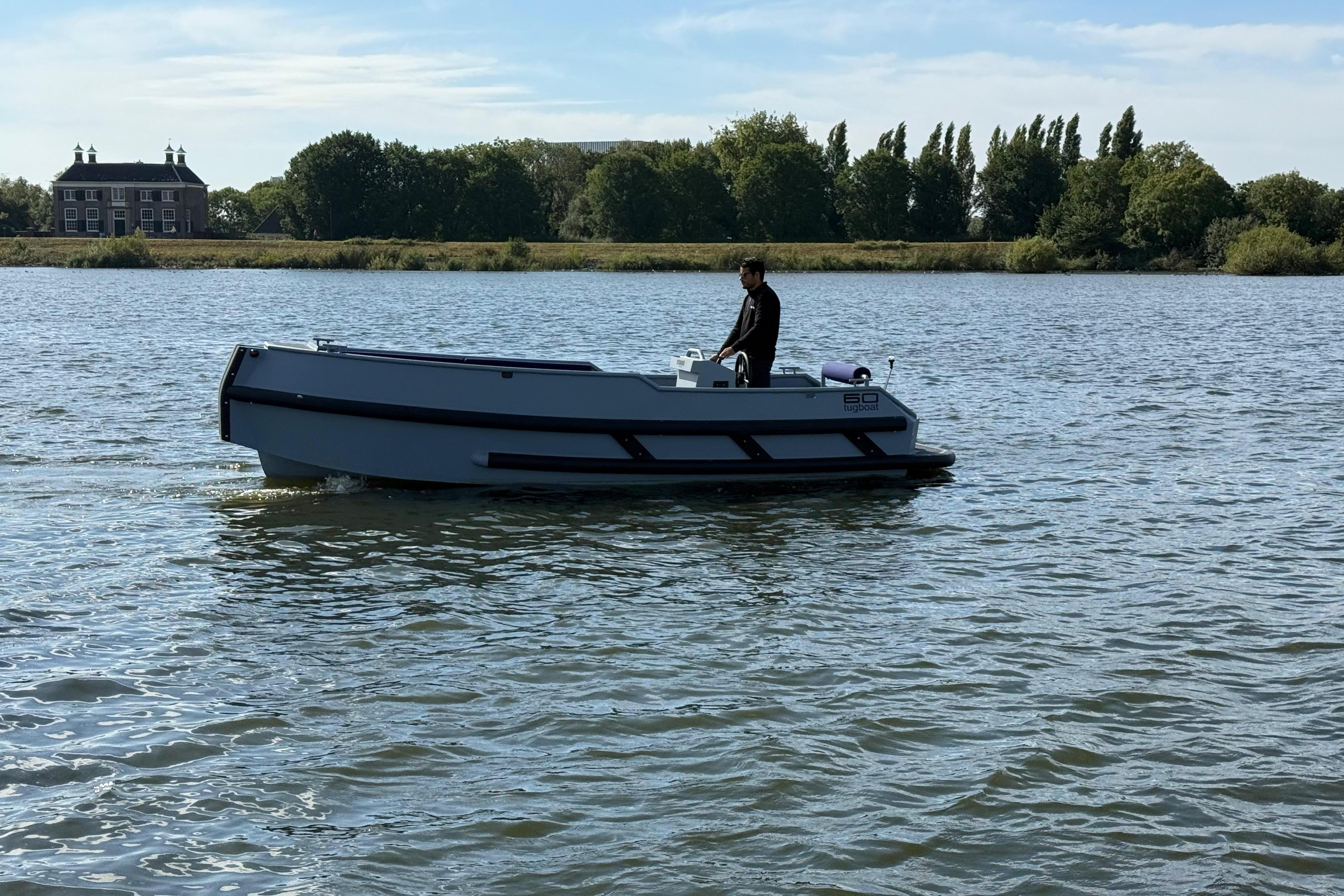 Stormer Tugboat 60