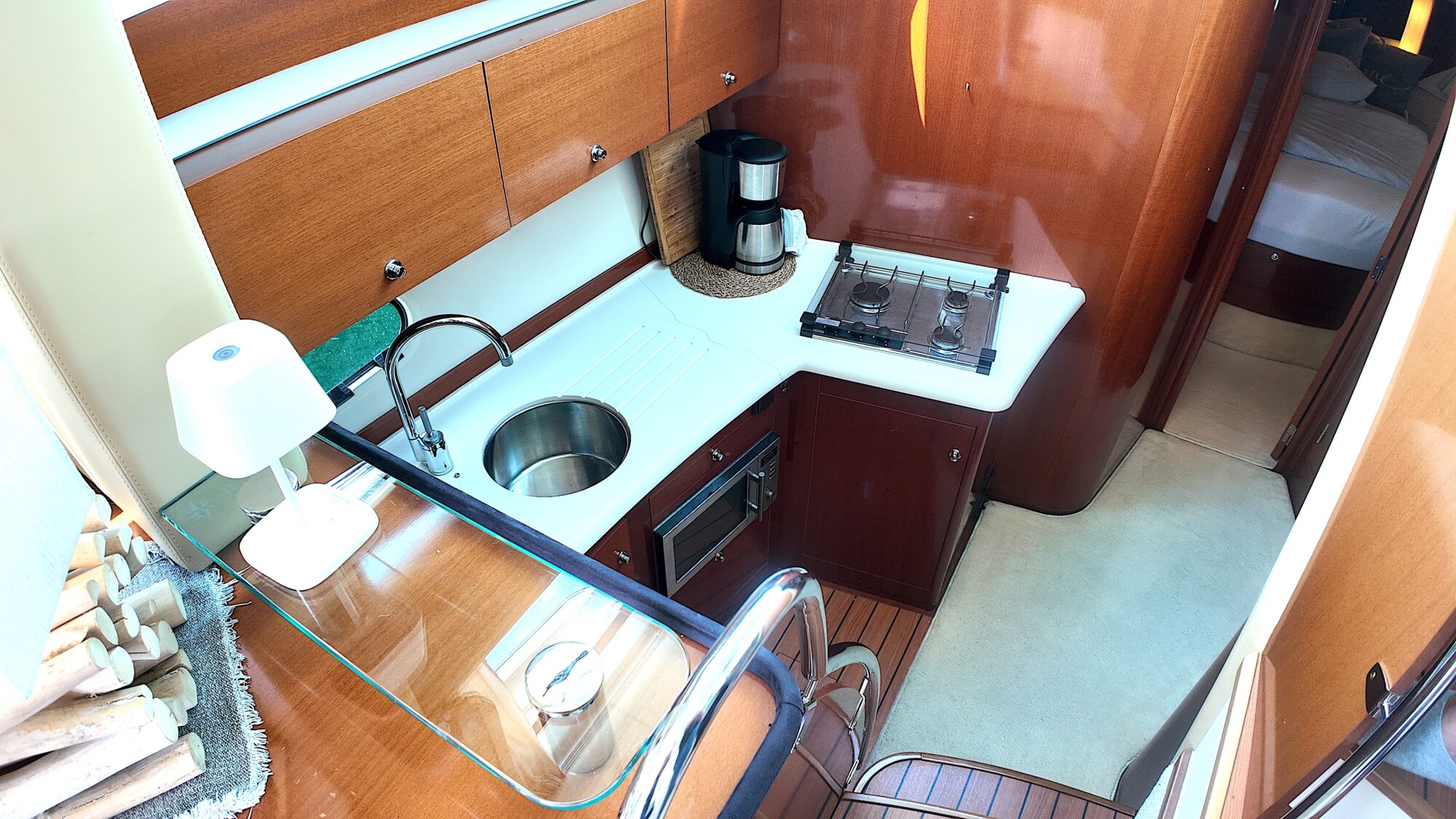 Jeanneau Prestige 42 Flybridge