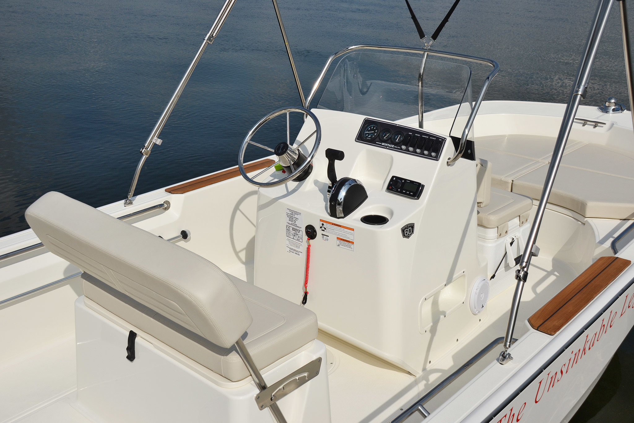 Boston Whaler 170 Montauk