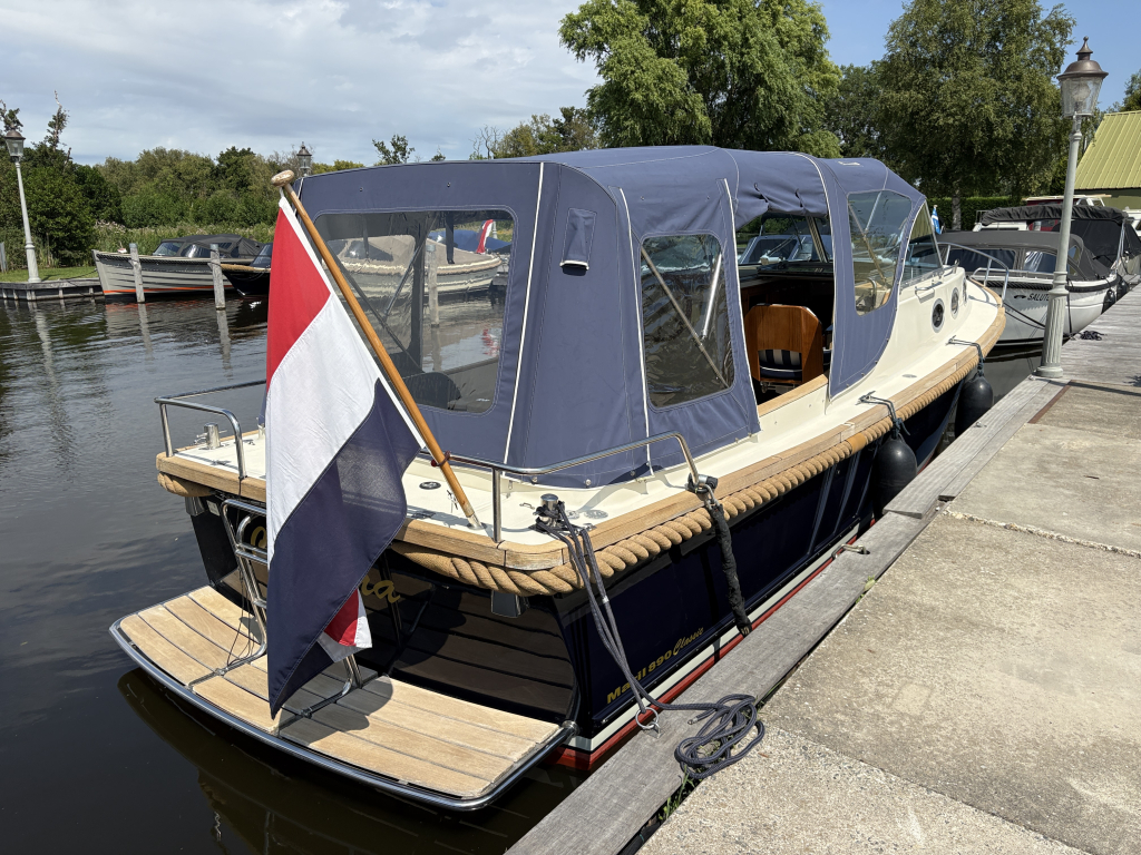 Maril 890 Classic