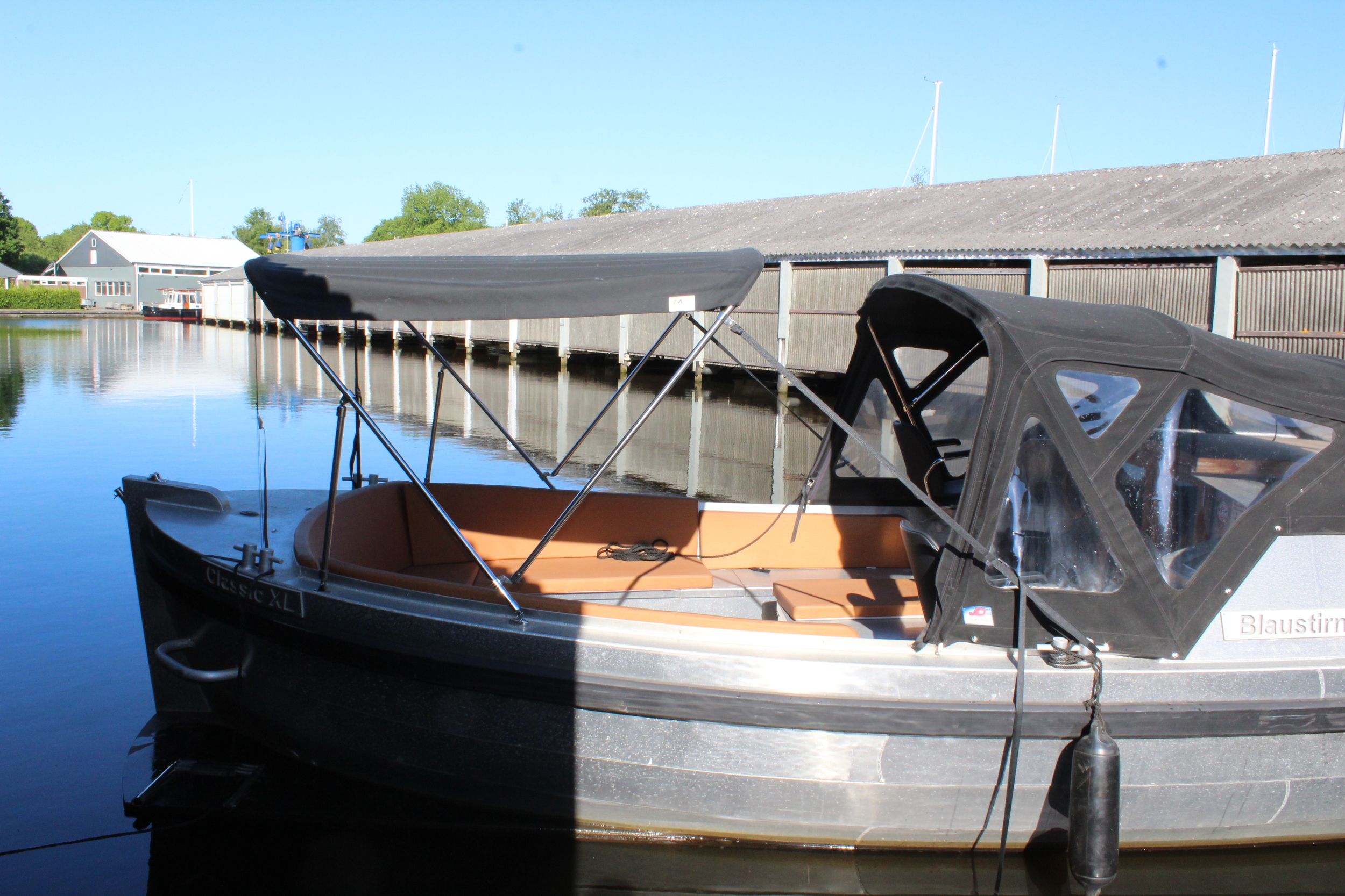 Black Fish Cabin 850 XL