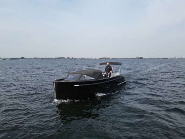 Seafury Hawker 725 jonge occasion