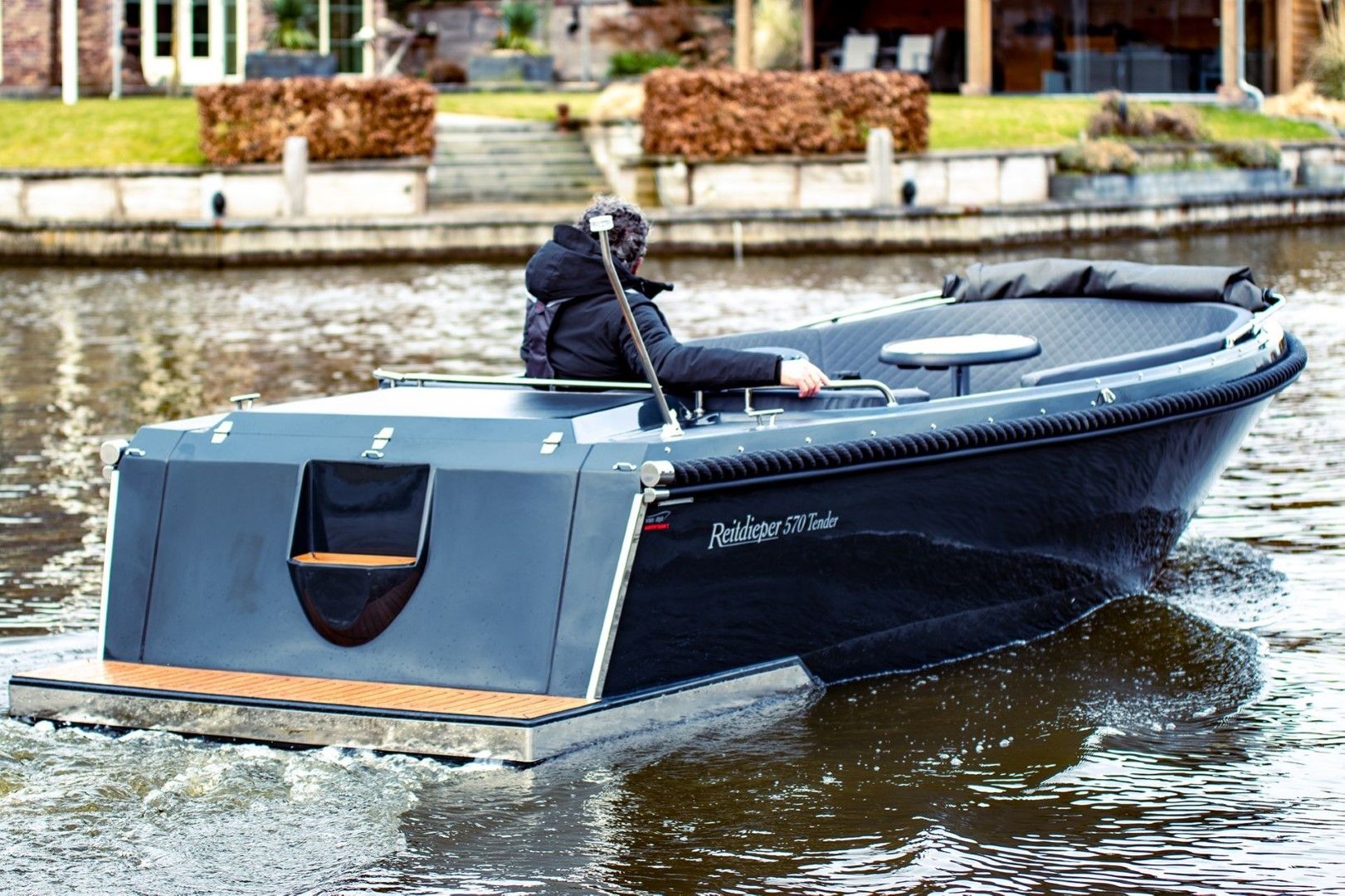 Reitdieper 570 Tender