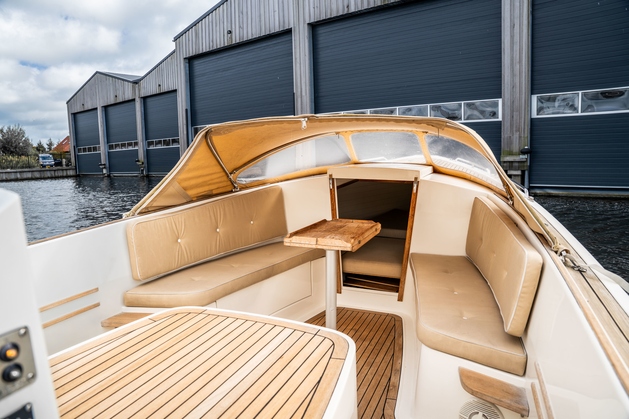 AdmiralsTender 850 Classic