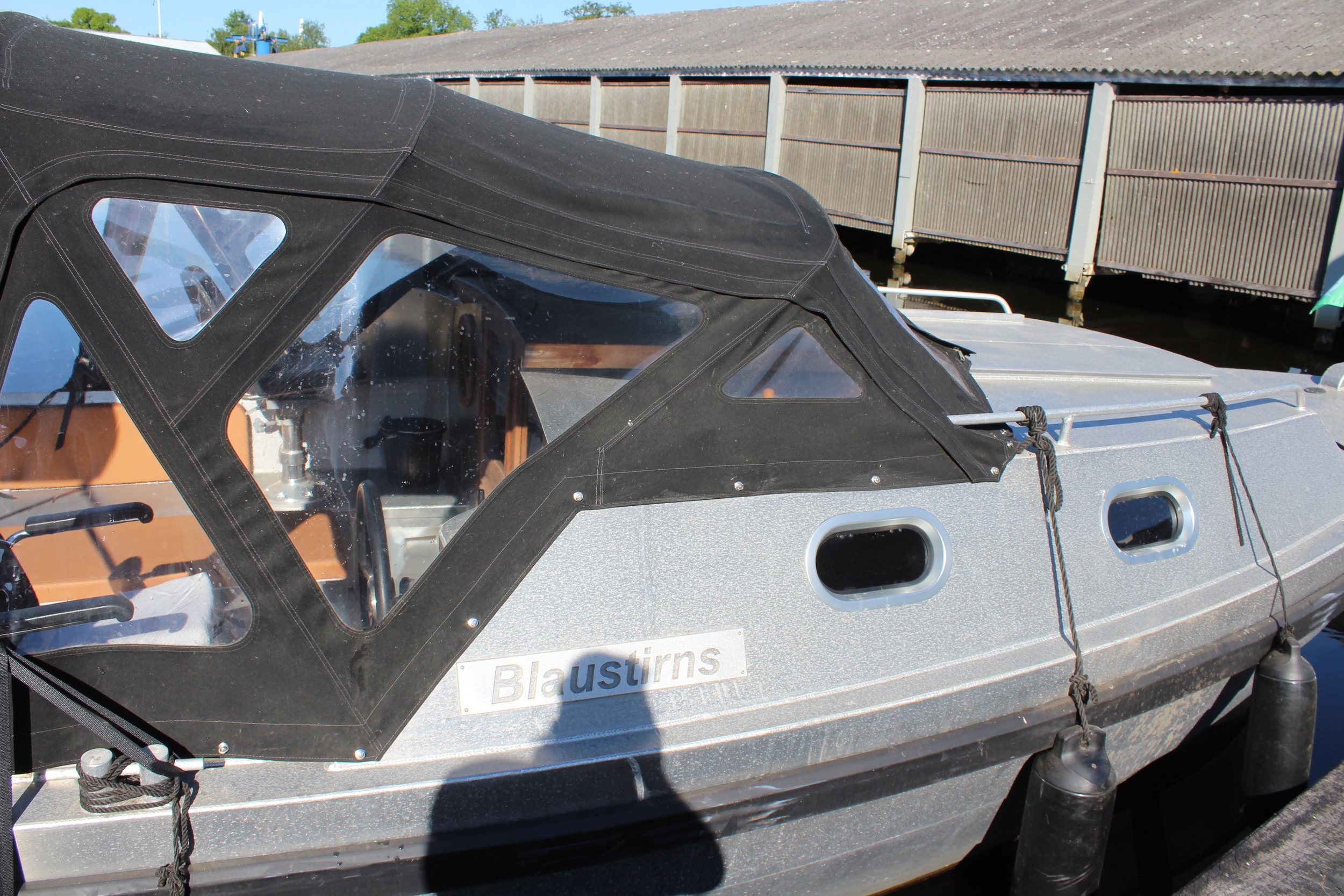 Black Fish Cabin 850 XL