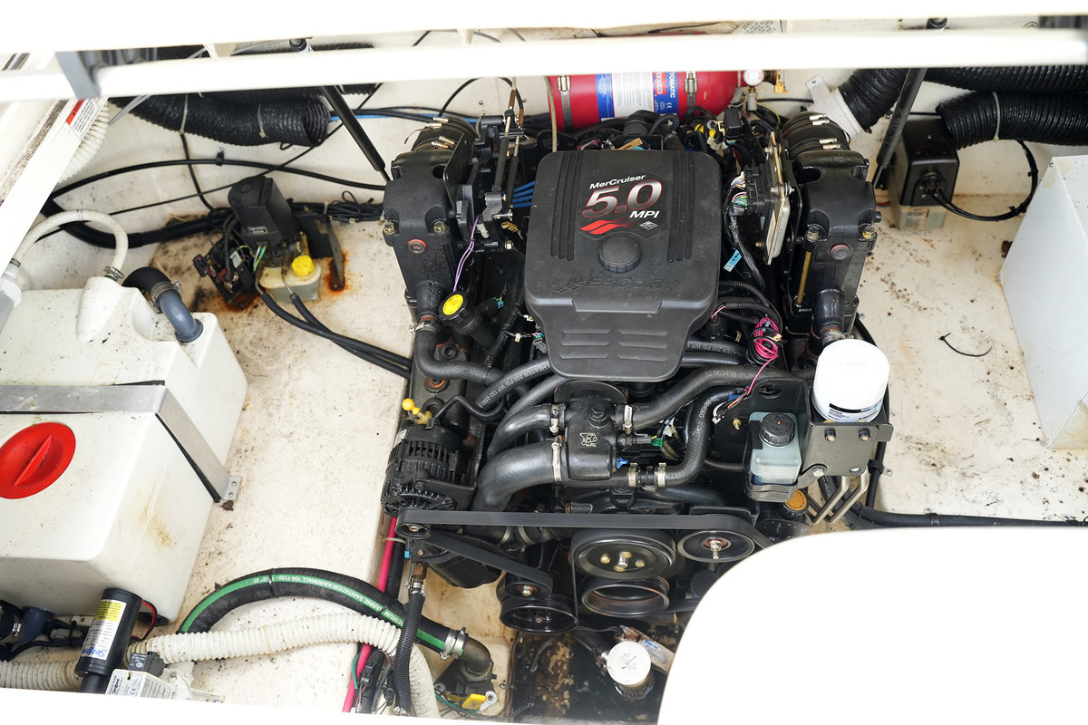 Sea Ray 255 Sundancer