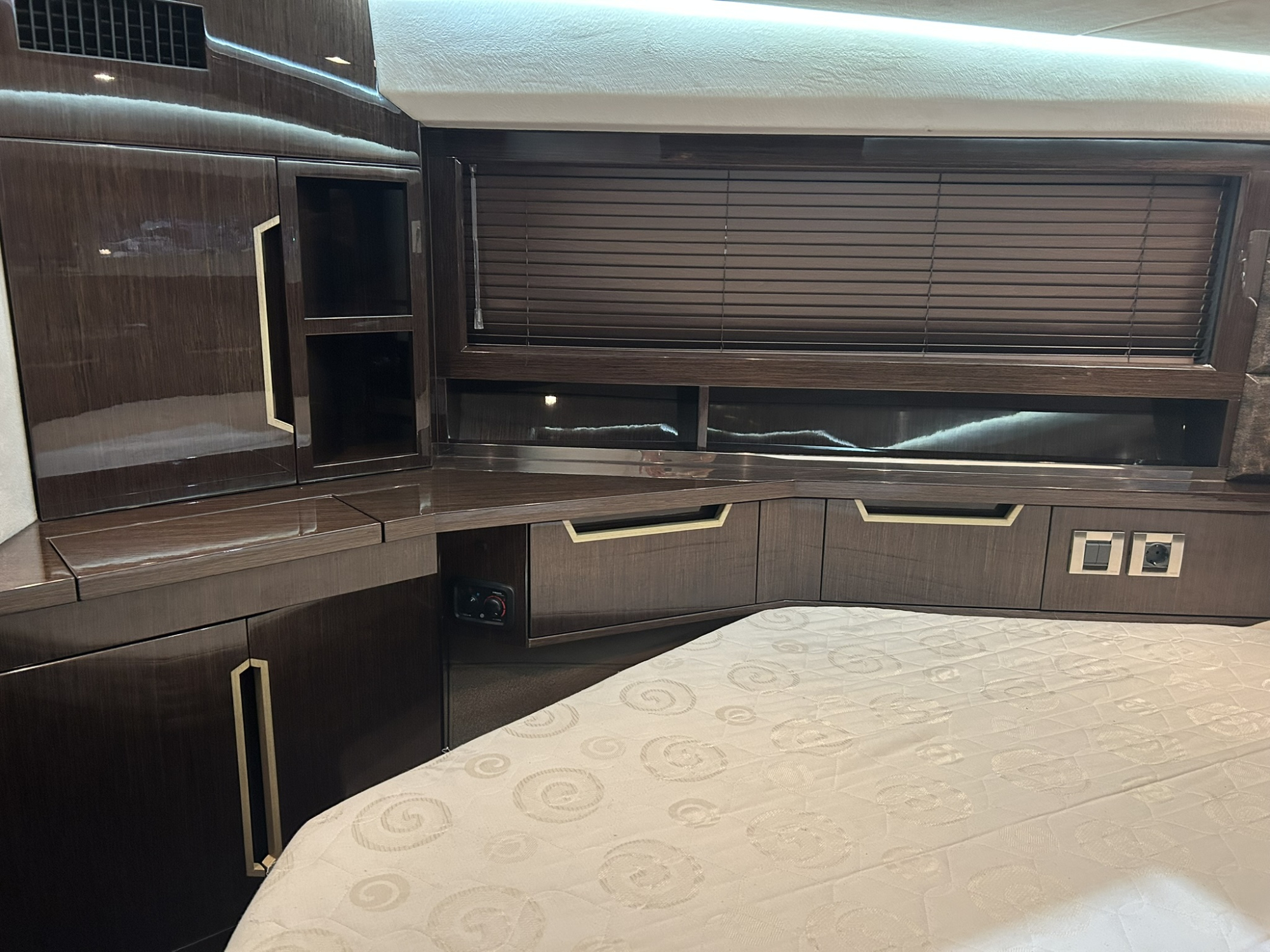 Galeon Yachts Galeon 420 fly 2017
