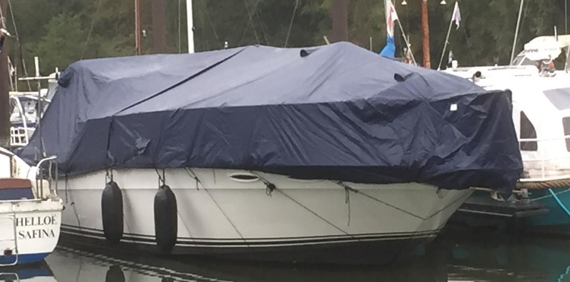 Sea Ray 400 Express Cruiser