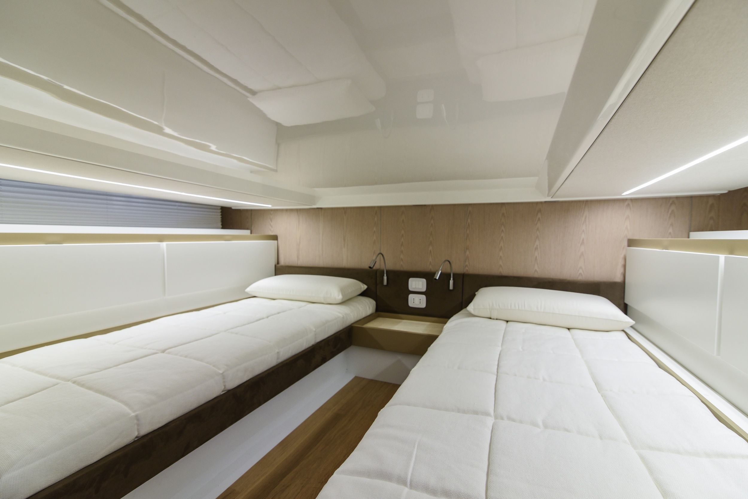 FIART Seawalker 35