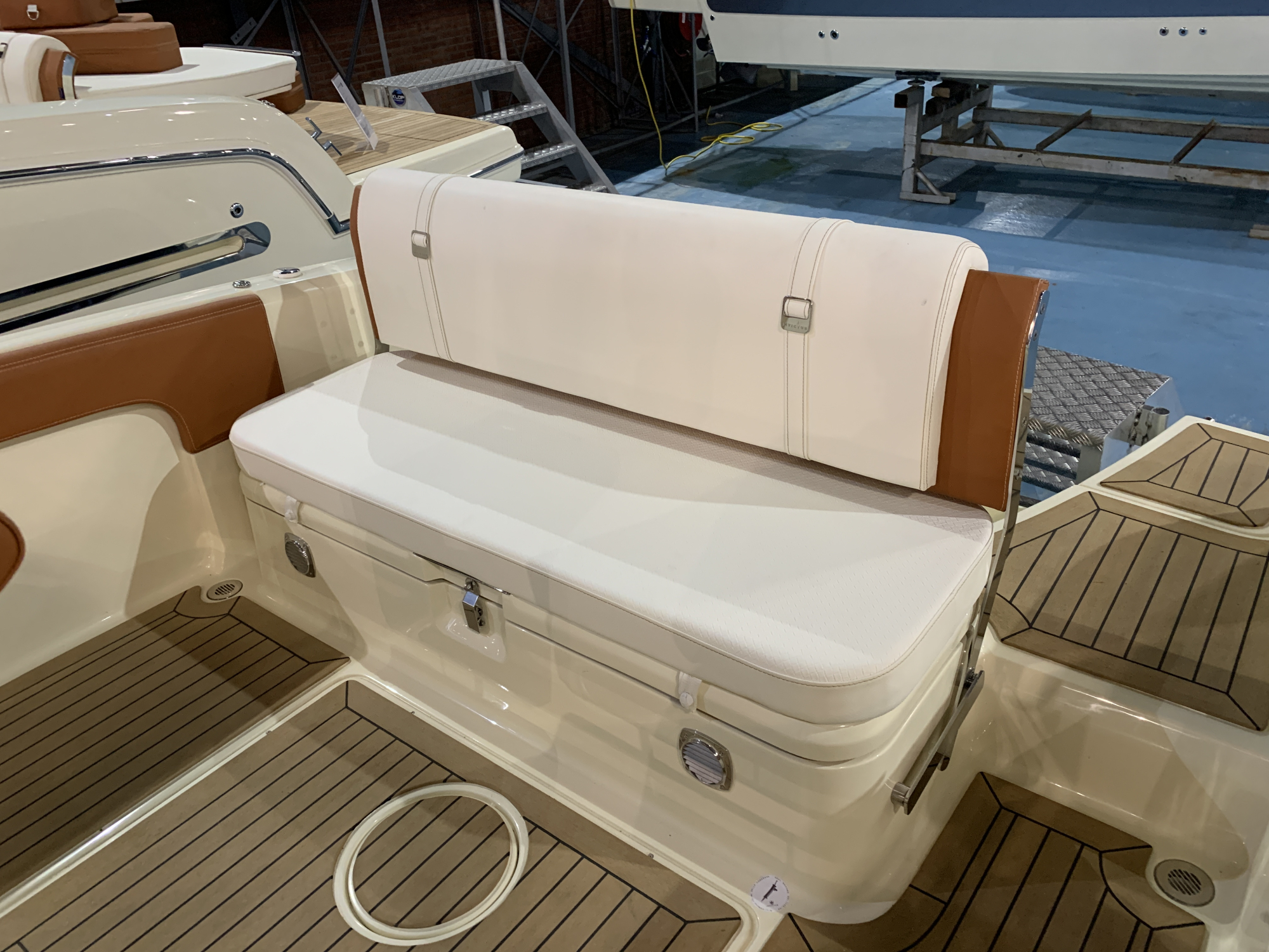 Capoforte Boats Capoforte 240FX met Honda 250 pk - Demomodel