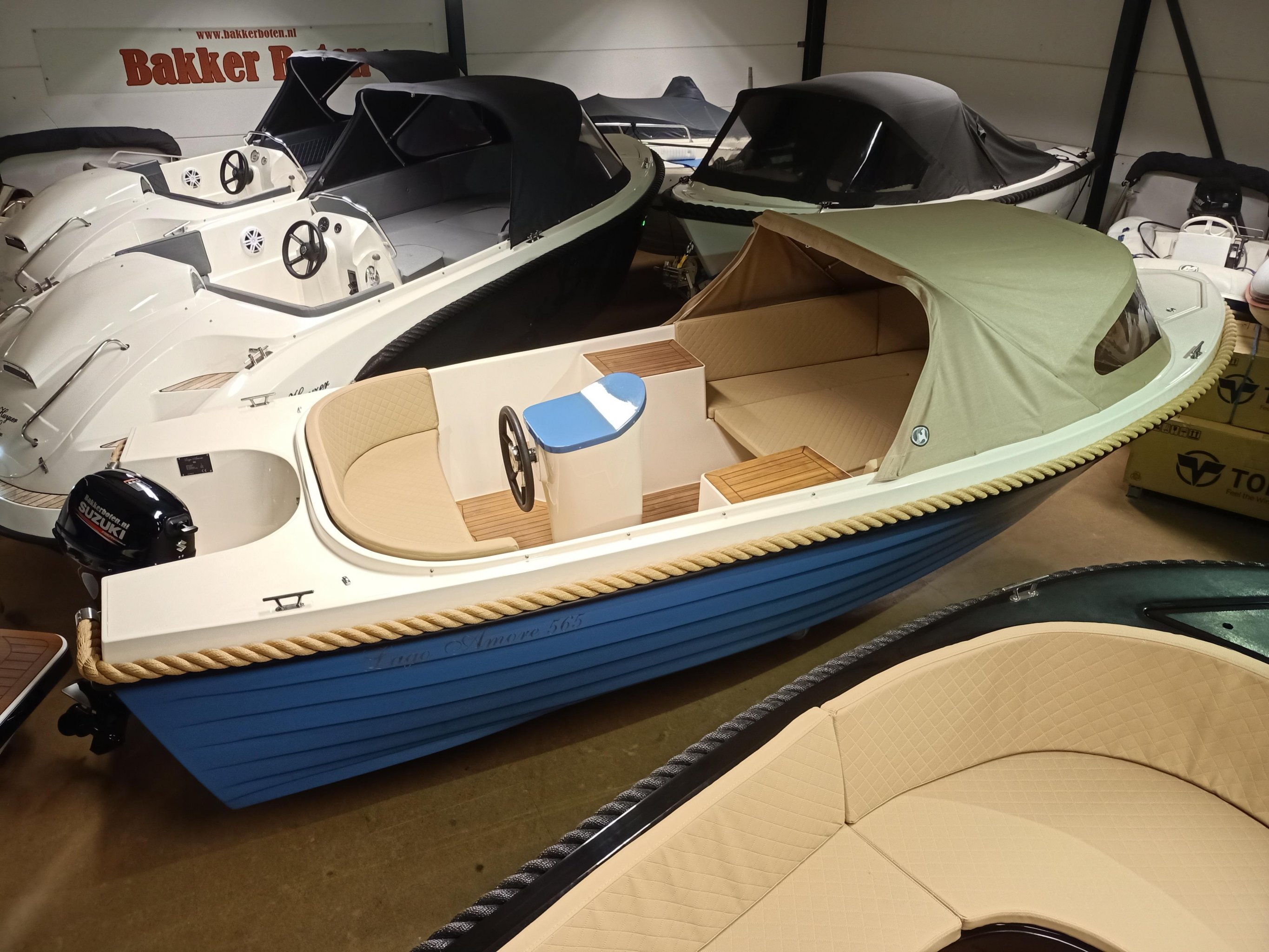 Lago Amore 565 nieuw, 9.9pk Suzuki efi