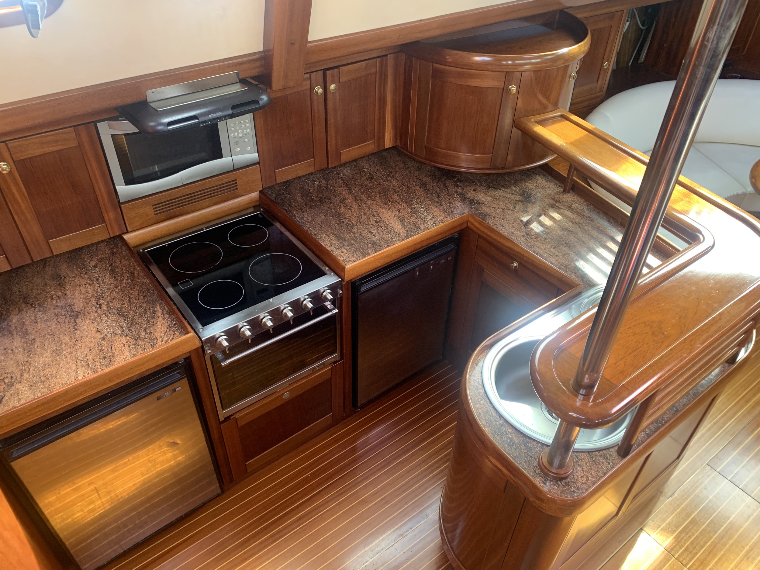 Lagoon Royal Classic 66