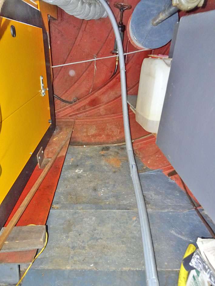 Motortjalk 21.40, met UBC