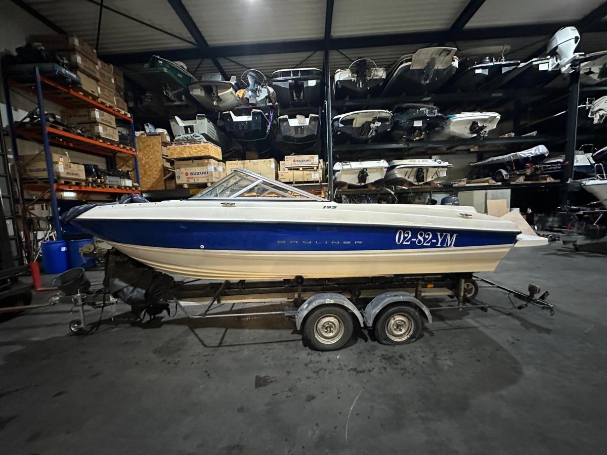 Bayliner 195 Bowrider Sport uitvoering