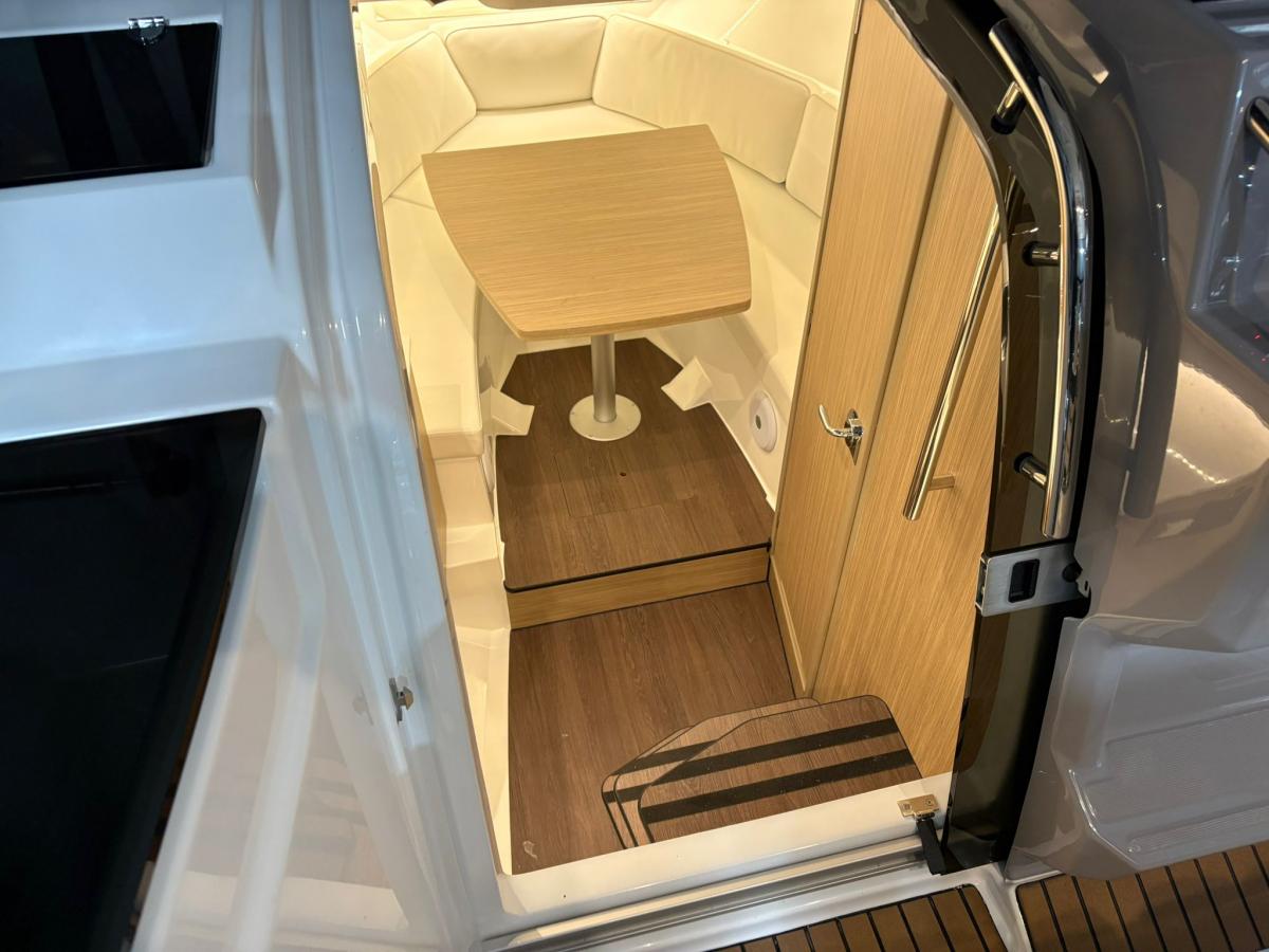 Jeanneau Cap Camarat 9.0 WA S2