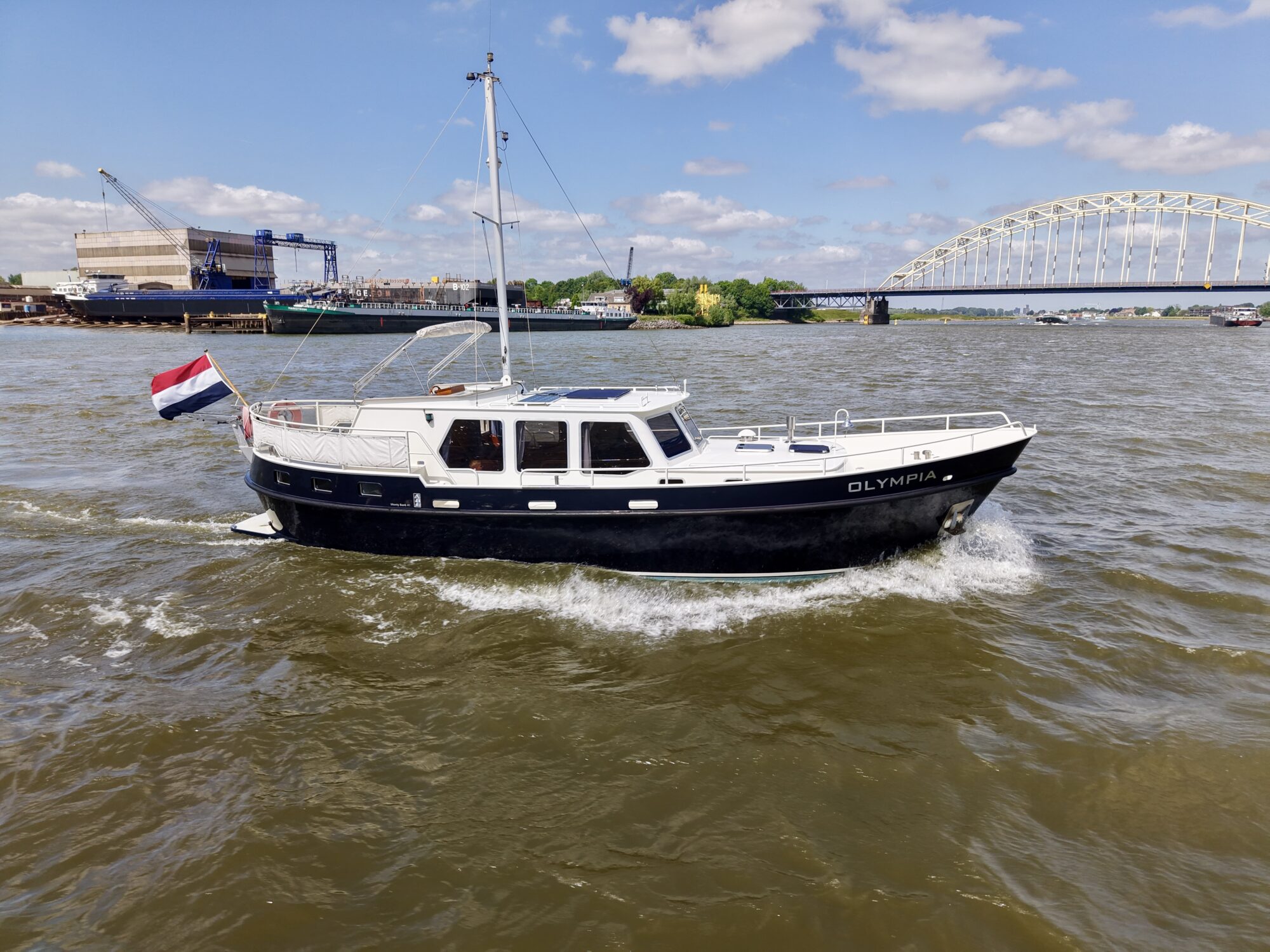 Monty Bank Kotter 41 AK Cabrio