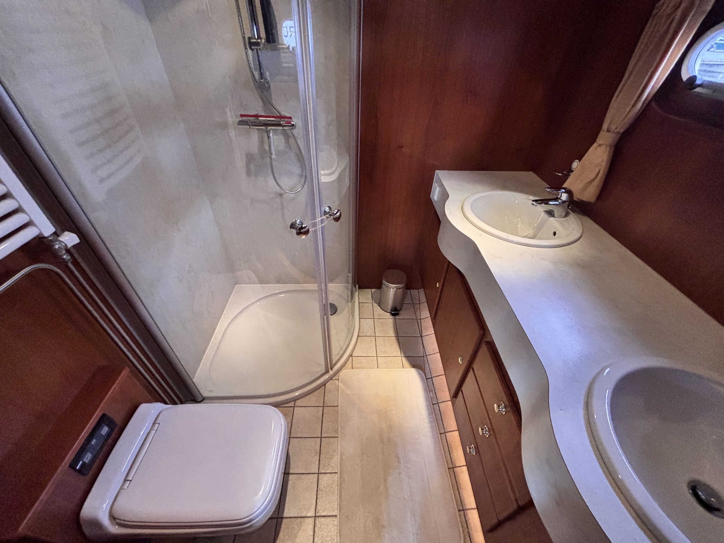 Pacific Allure 155 Stuurhuis