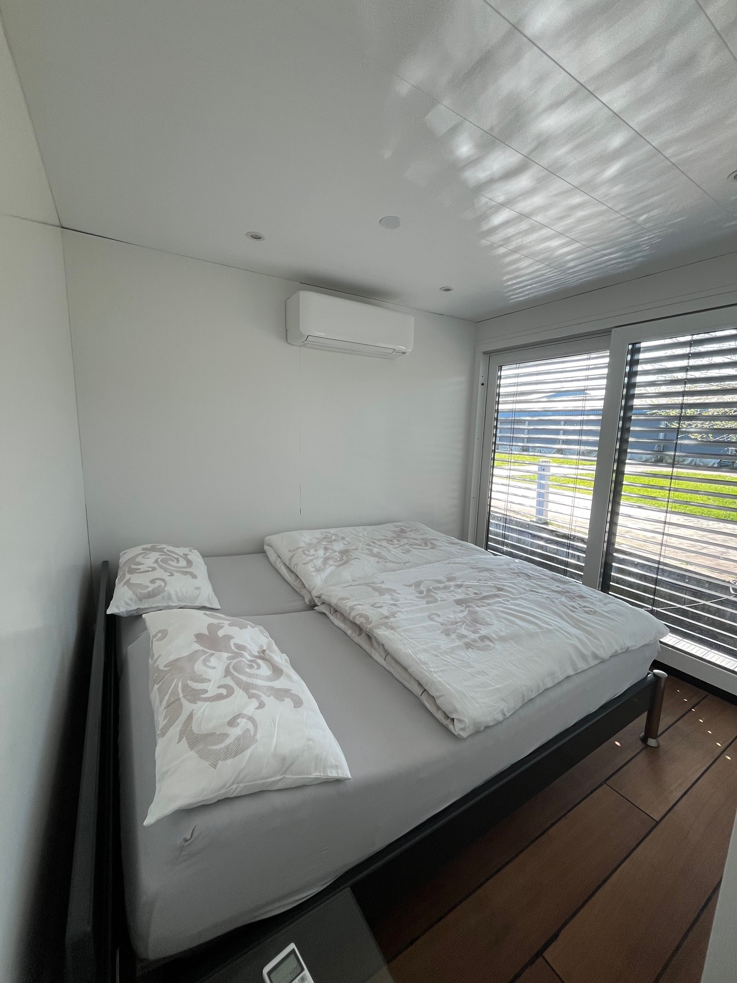 Dock 25 Houseboat 16 X 5 (met Ligplaats)