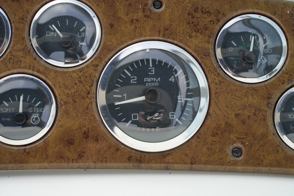 Sea Ray 310 Sundancer