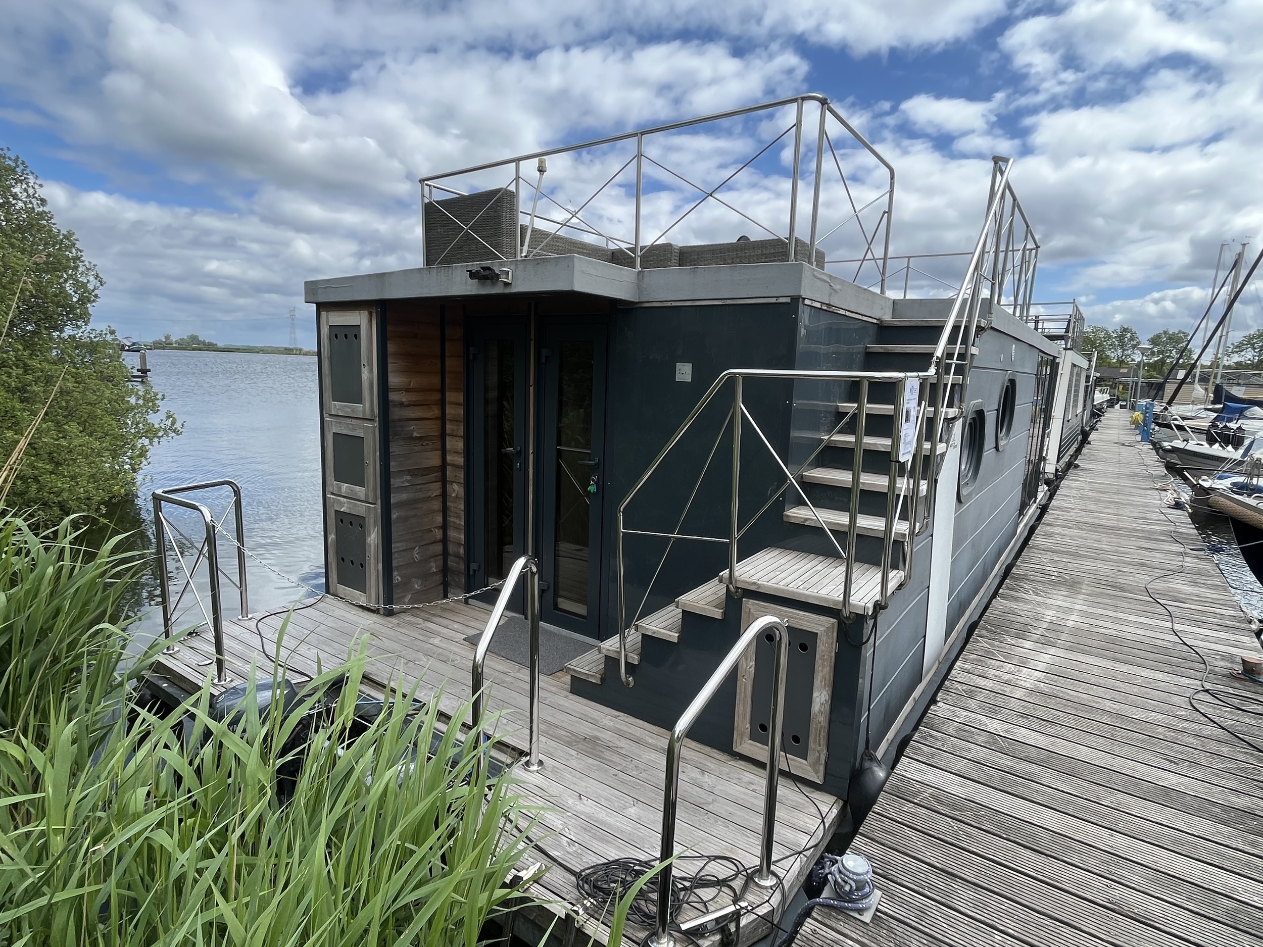 Campi 400 Houseboat HARDEWIJK Charteligplaats