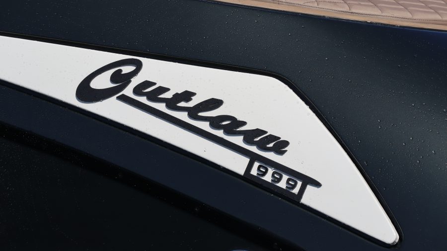 Outlaw 999