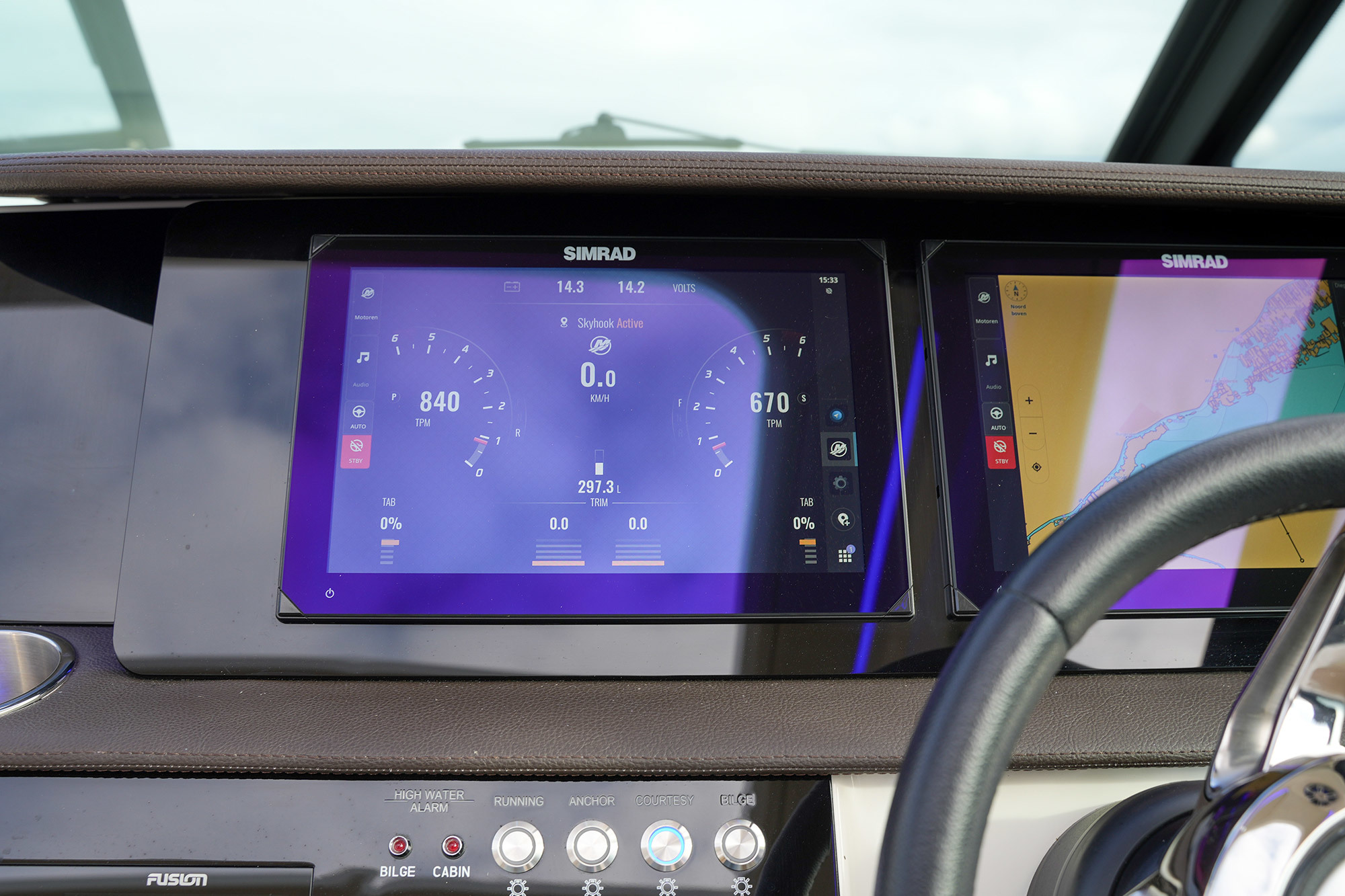 Sea Ray Sundancer 320