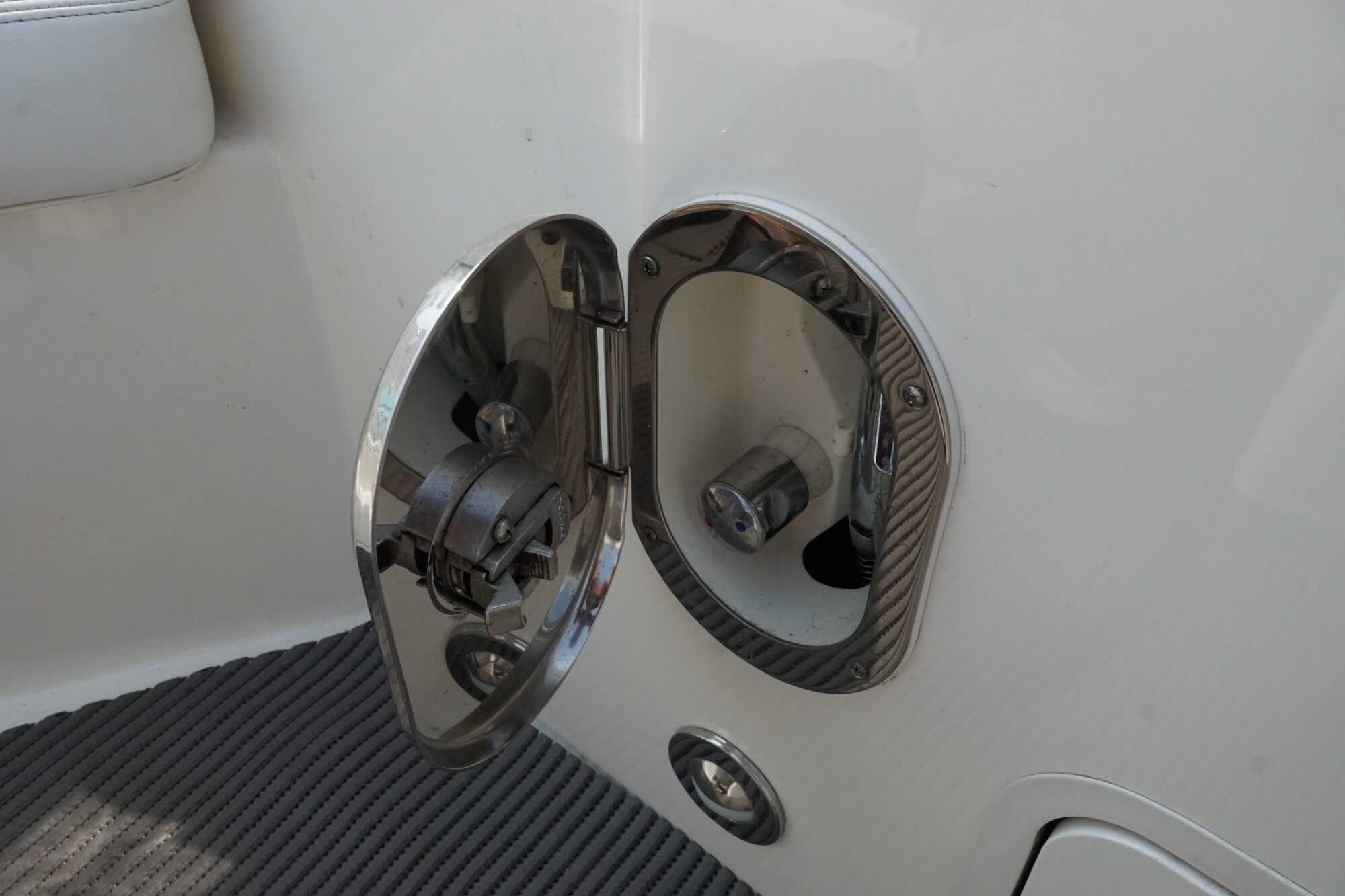 Sea Ray 255 Sundancer